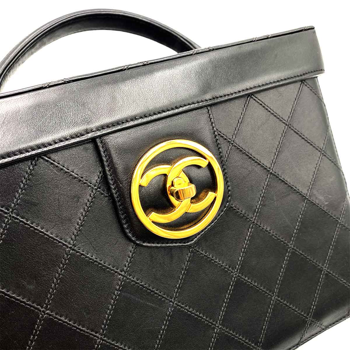 LuxuryPromise CHANEL VINTAGE VANITY 2WAY HAND SHOULDER BAG BLACK CAVIAR SKIN 90233611