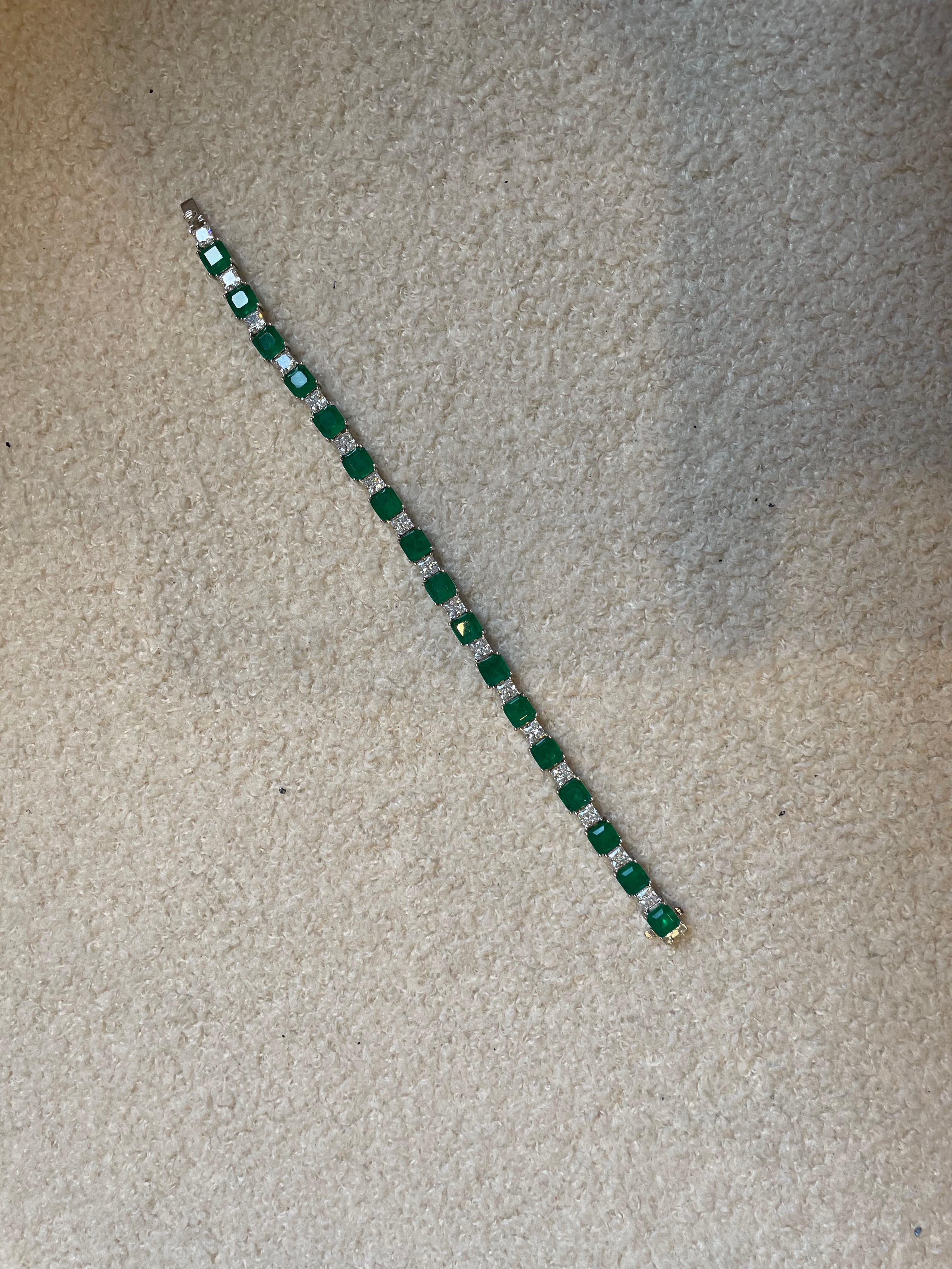 LuxuryPromise Lab grown diamond and emerald bracelet