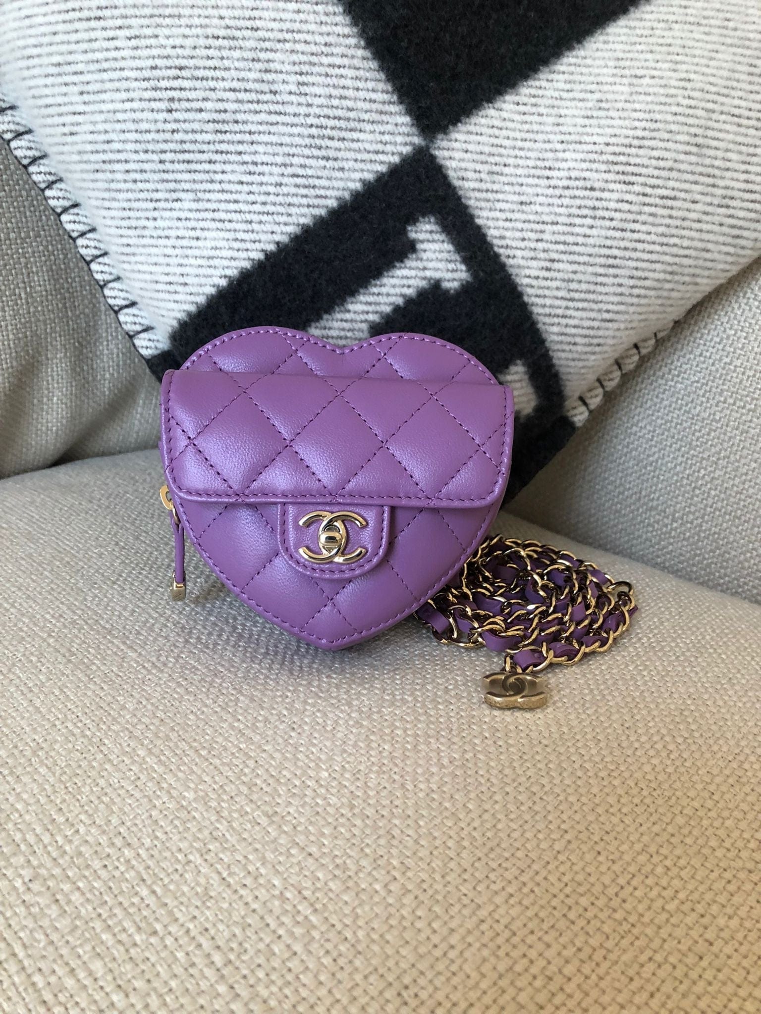 CHANEL HEART BELT BAG Purple