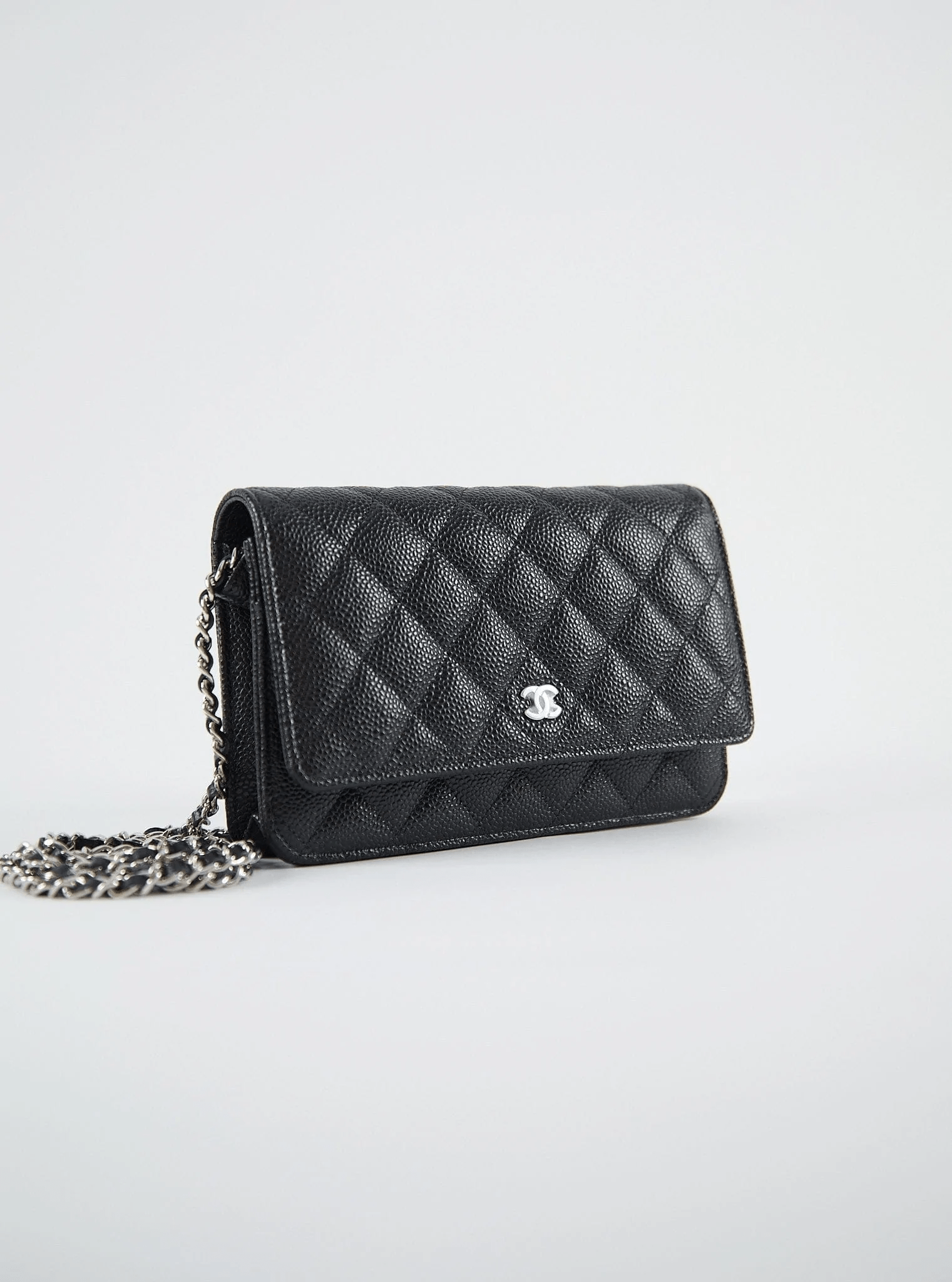 LuxuryVault CHANEL WALLET ON CHAIN BLACK Caviar Leather with Silver-Tone Hardware