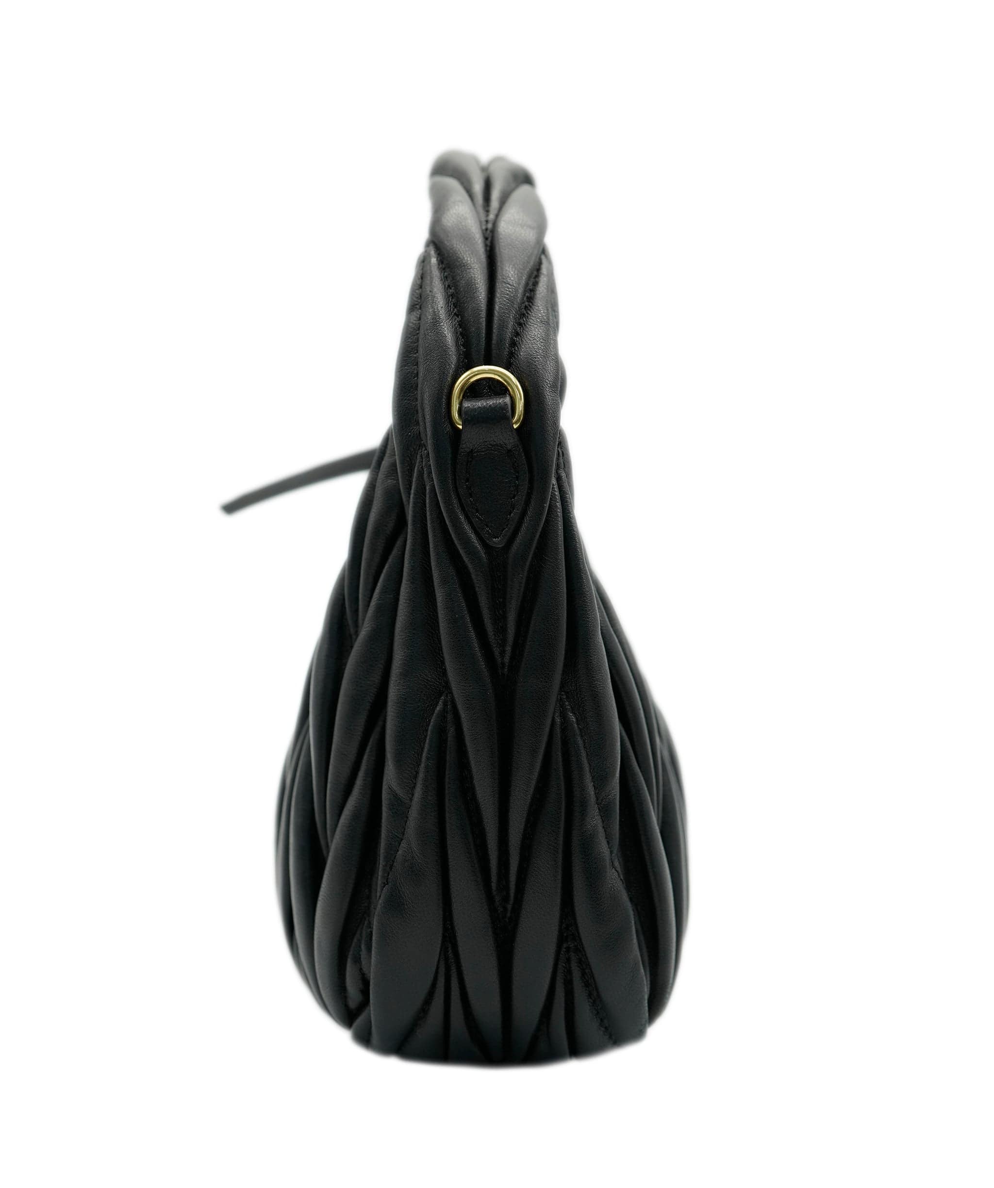 Miumiu Miu Miu Black Leather Mini Wander Hobo 131958