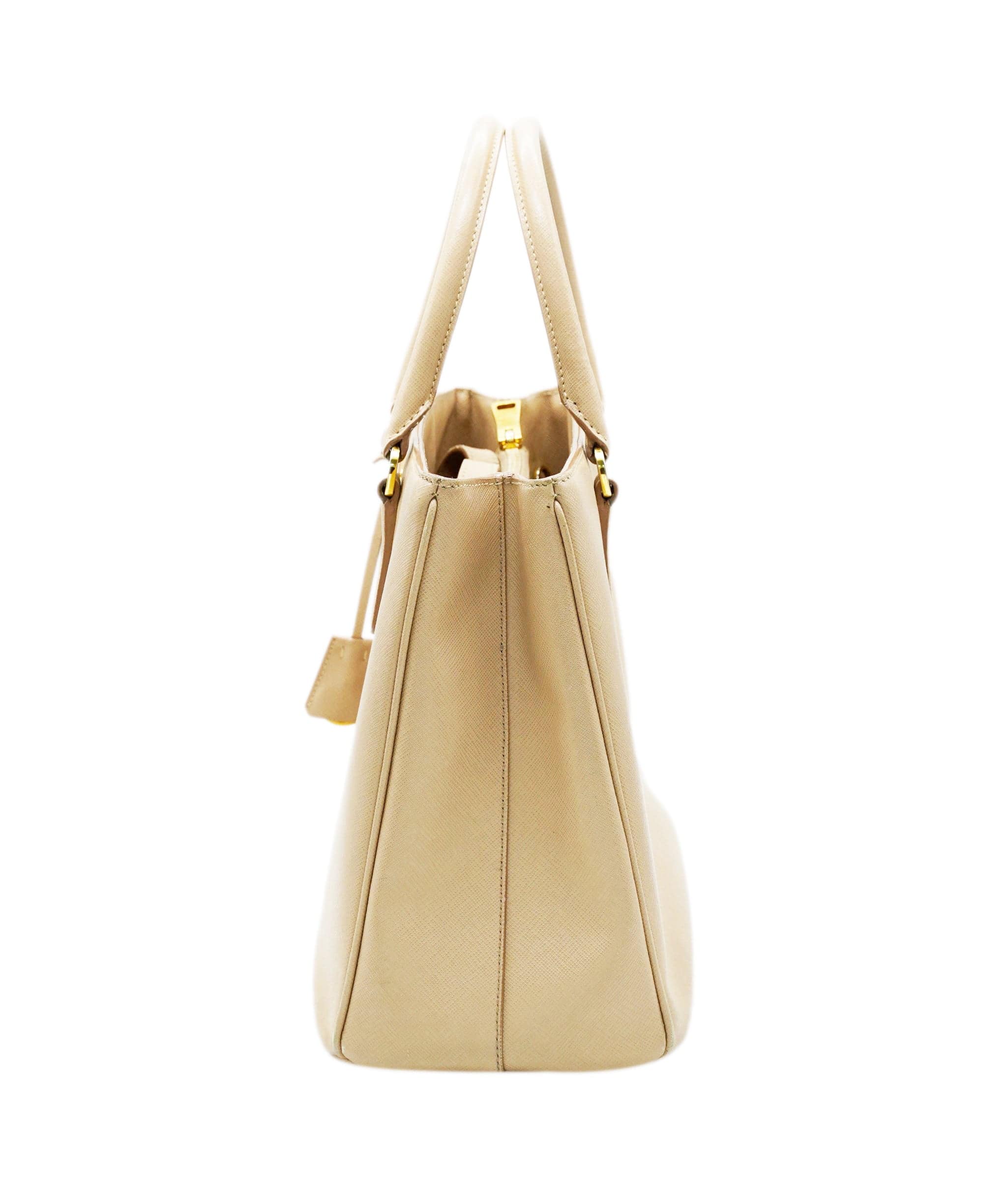 Prada Prada beige saffiano shoulder bag  ALC0422