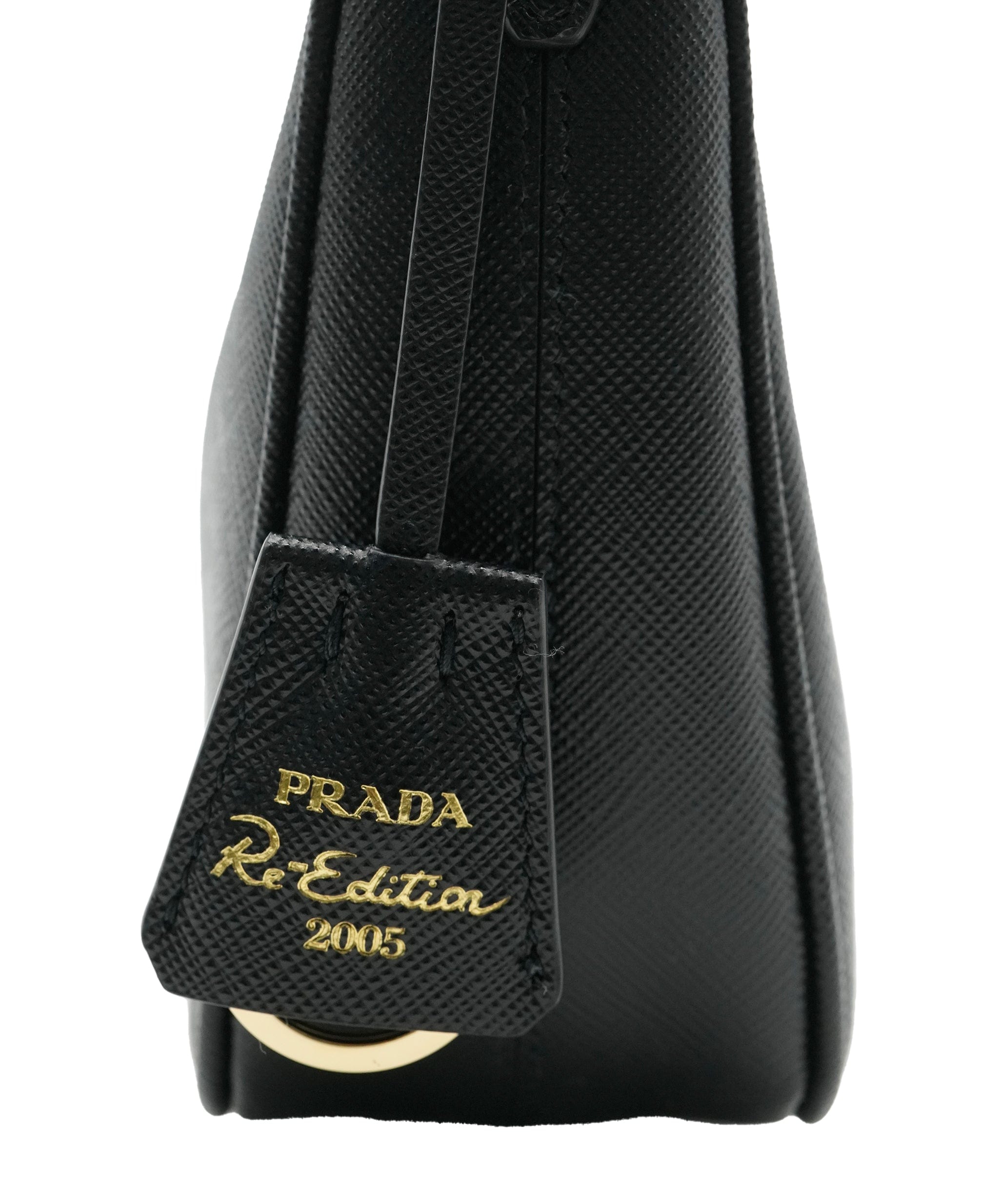 Prada Prada Black Saffiano Re-Edition 2005 ABC0846