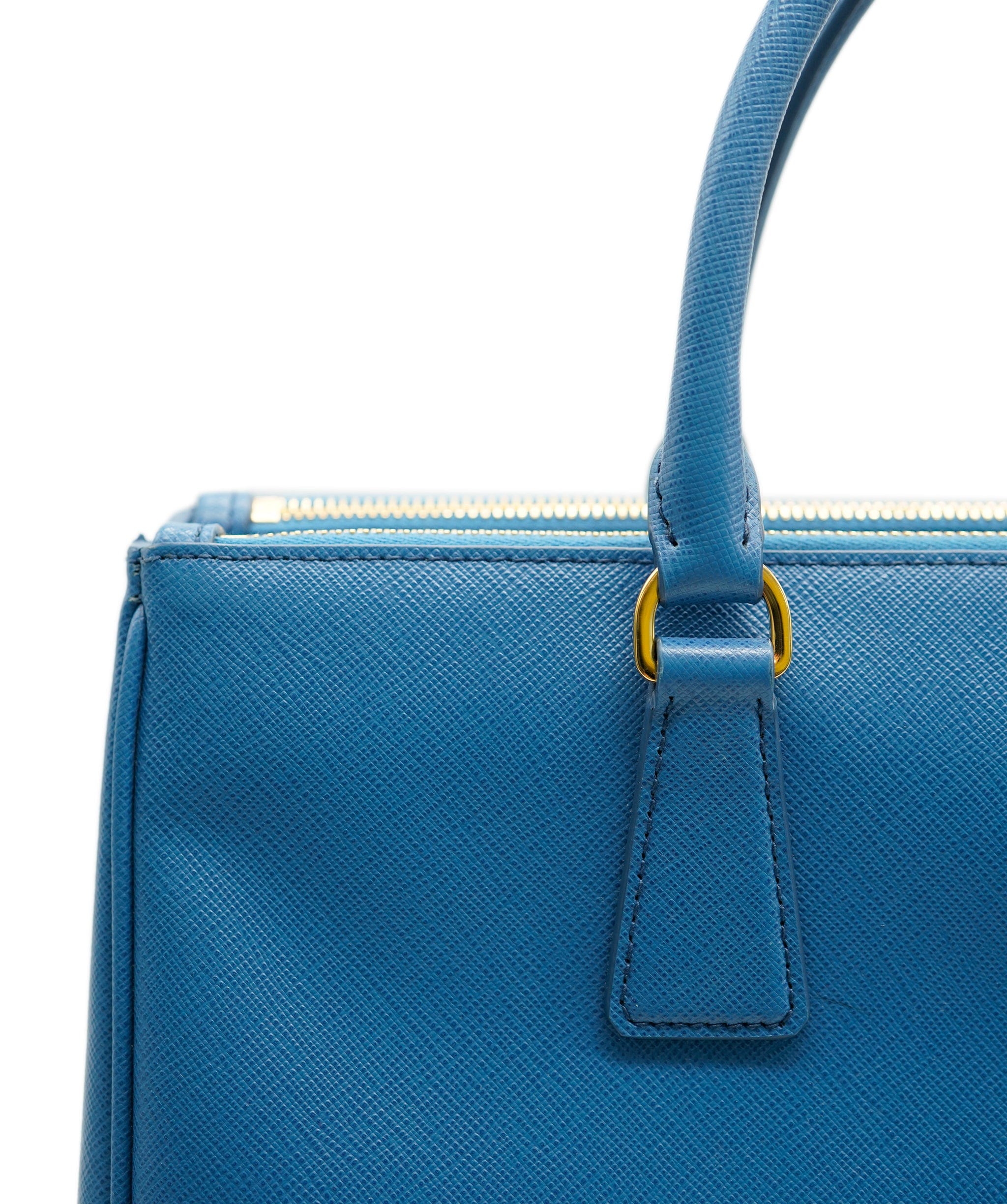 Prada Prada blue saffiano tote with GHW  - AJC0473