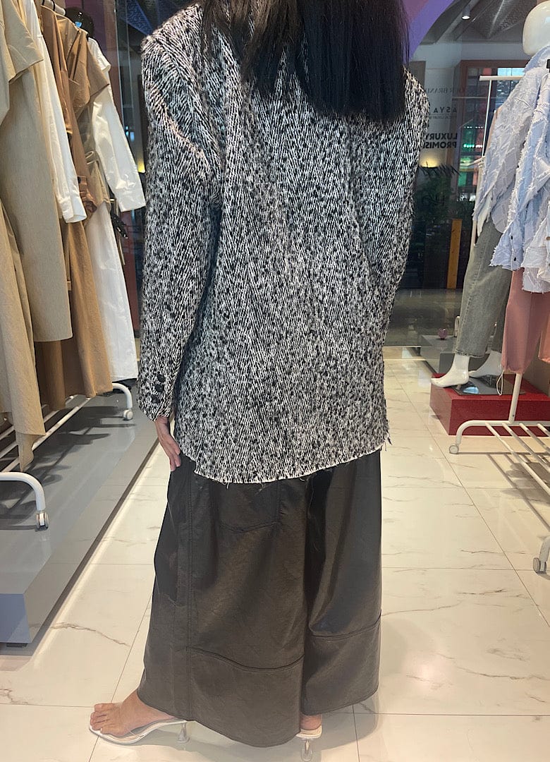 SEOUL COLLECTION OVERSIZED BLAZER ( السترة)  “MOON”