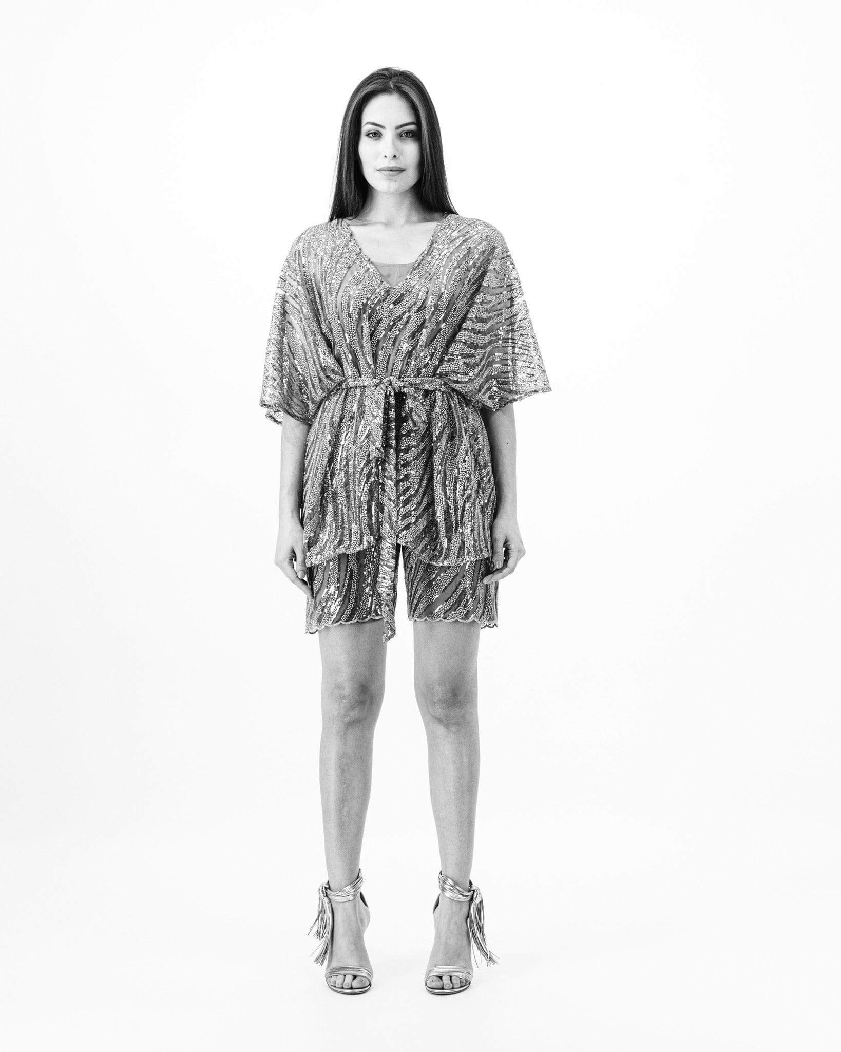 TAIRA SHORT & KAFTAN BLACK & SILVER OMBRÉ RJC4095