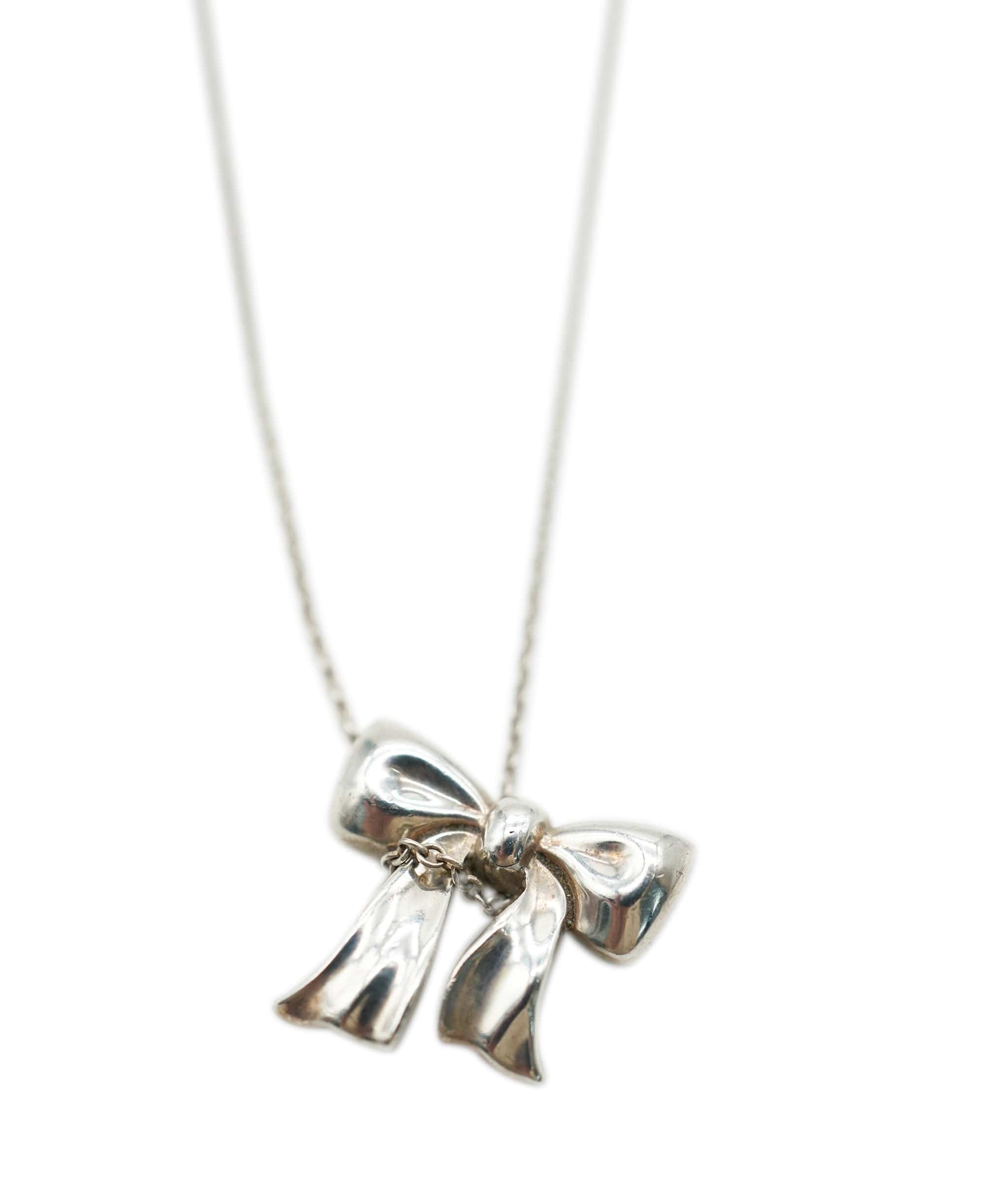 Tiffany Tiffany and co silver bow pendant necklace ALC0587