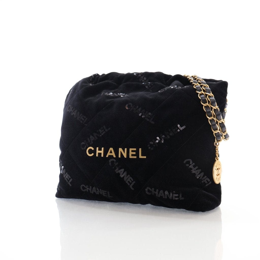 USA Chanel 22 Hobo Small Black Velvet