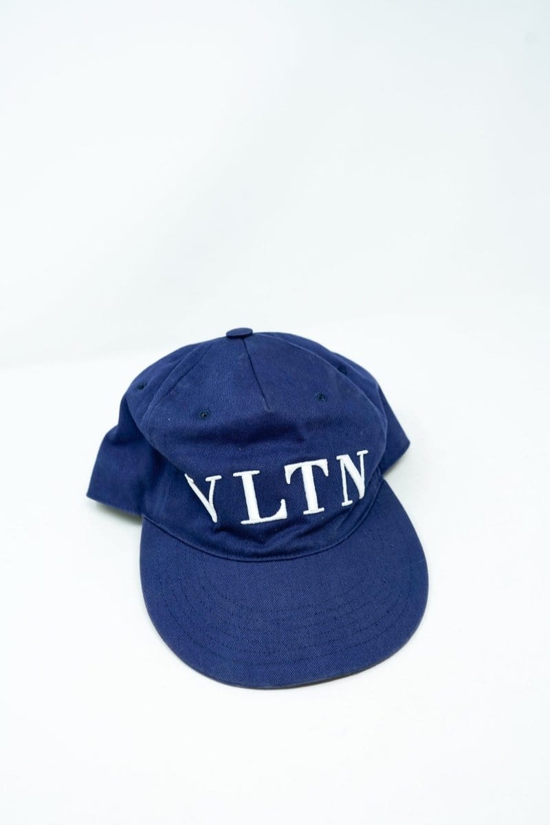 20. LP x C Valentino Navy Cap - AGL1699