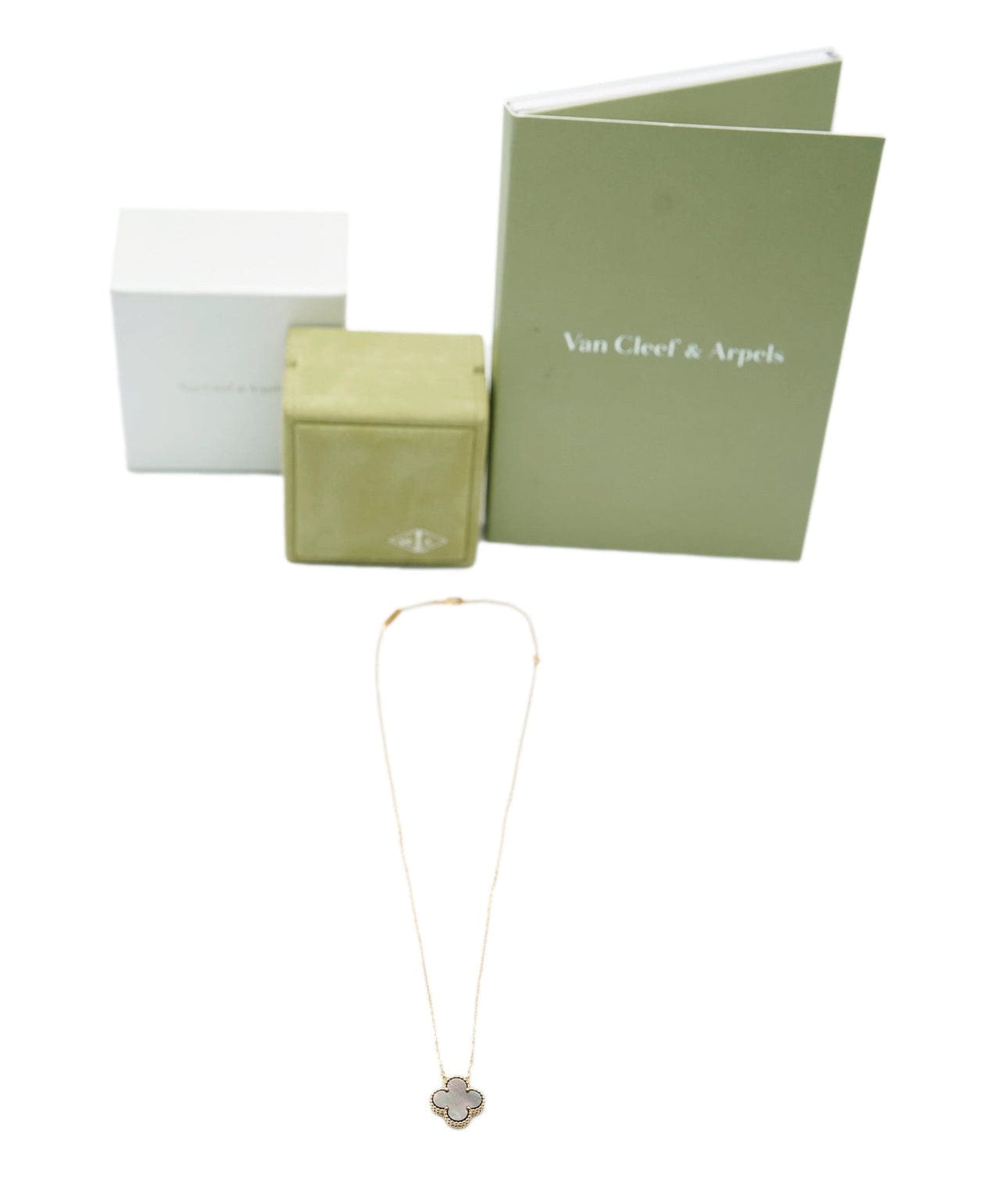 Van Cleef & Arpels Van Cleef & Arpels Vintage Alhambra Grey Mother of Pearl Necklace 18K Rose Gold ASC3973