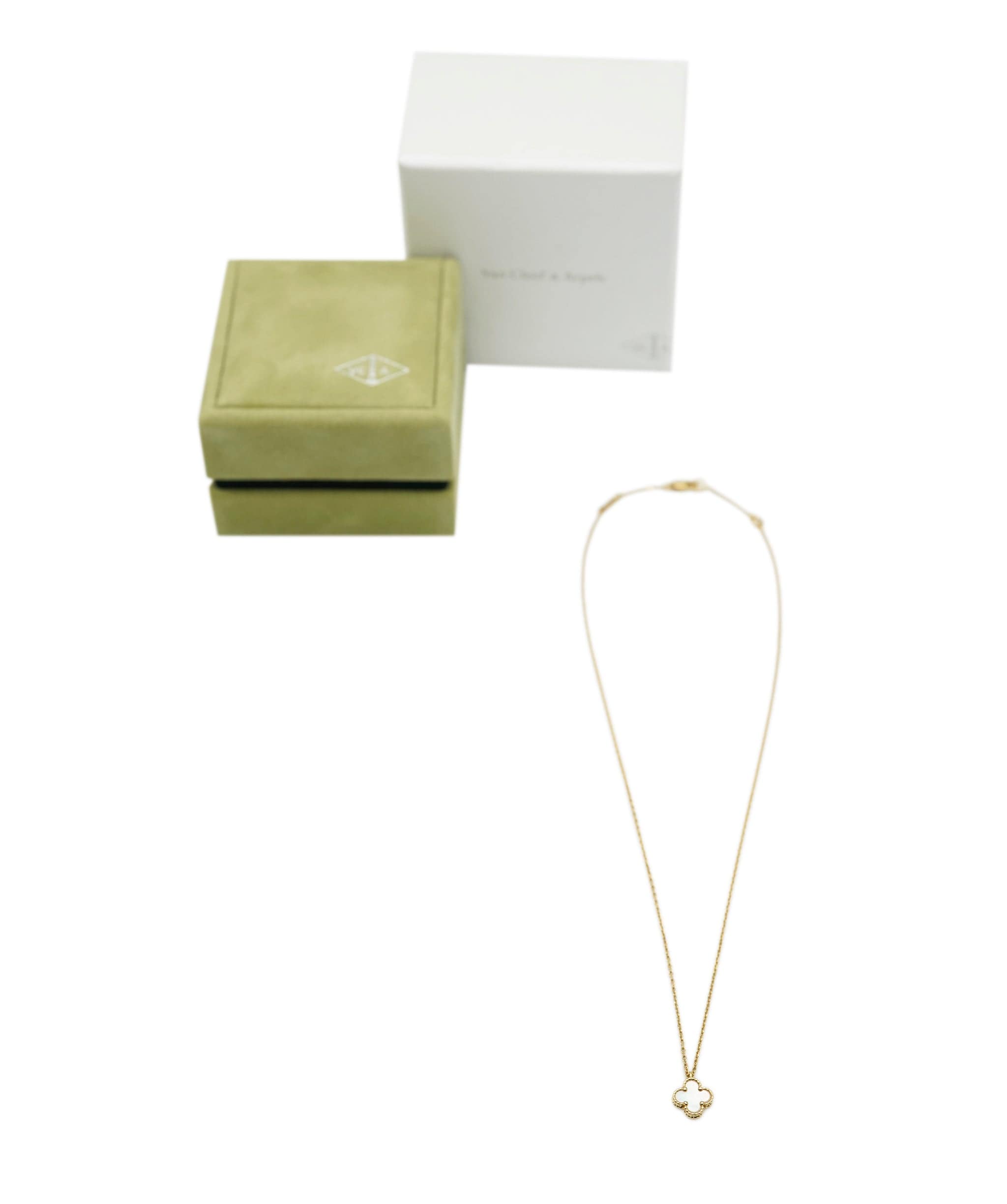 Van Cleef & Arpels Van Cleef & Arpels Sweet Alhambra Mother of Pearl Yellow gold pendant necklace UKL1426