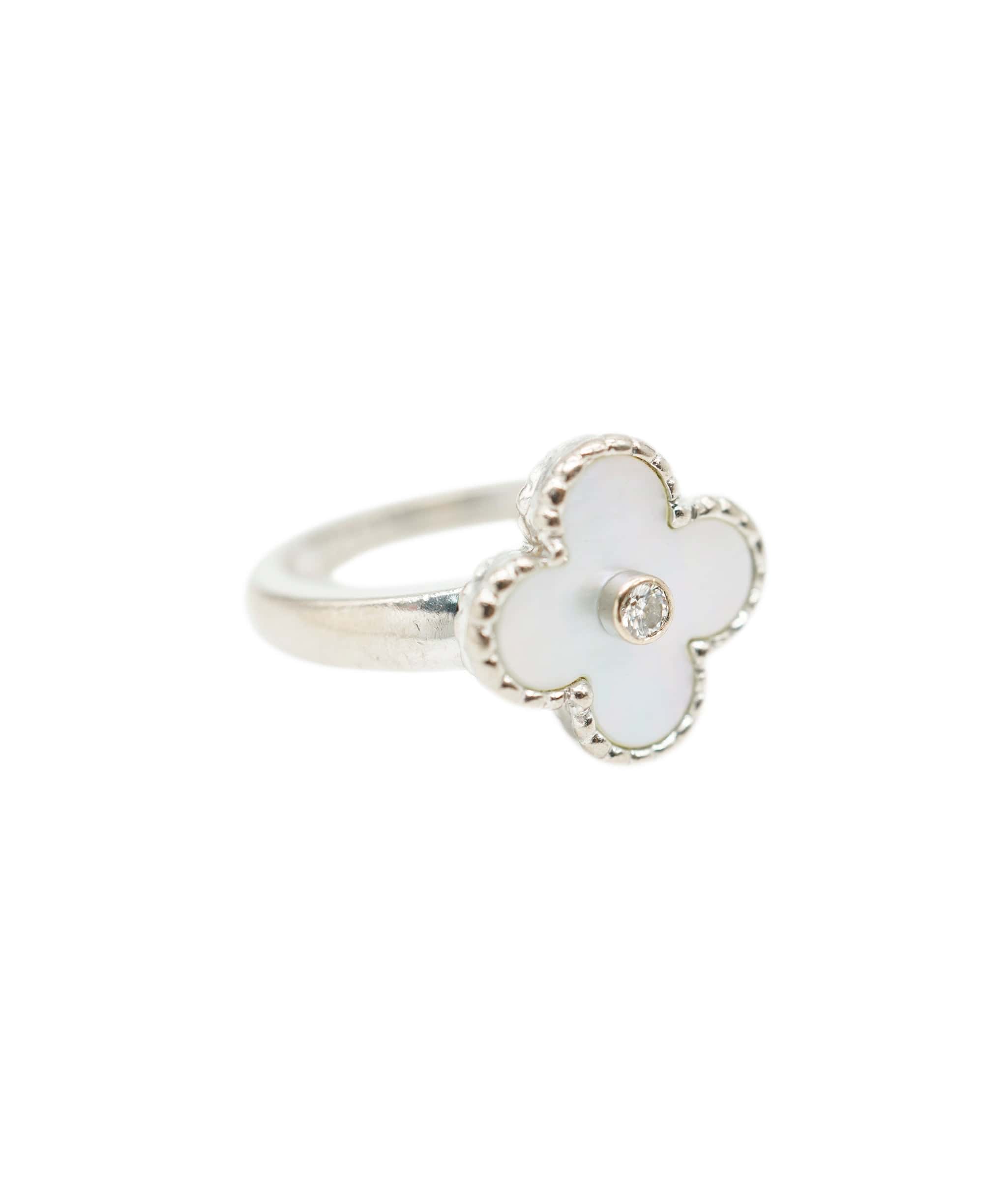 Van Cleef & Arpels Van Cleef & Arpels Vintage Alhambra Mother of pearl and diamond white gold ring AHC1803