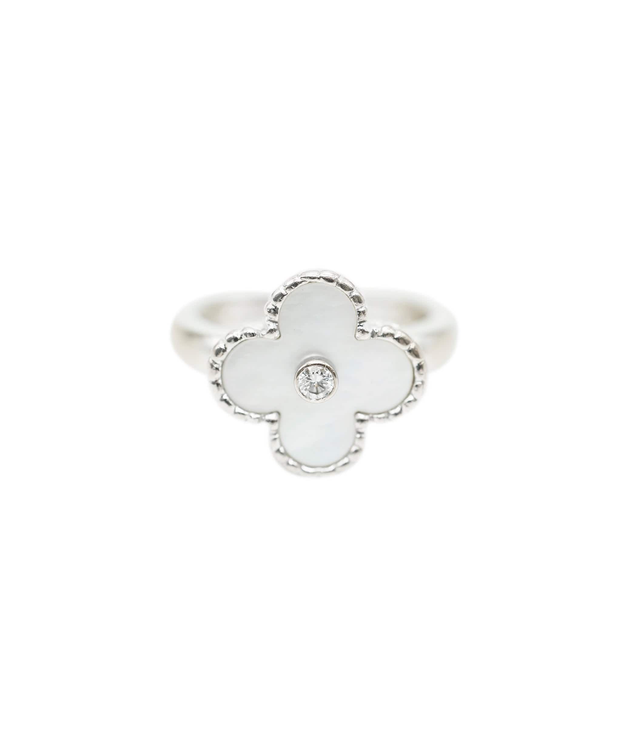 Van Cleef & Arpels Van Cleef & Arpels Vintage Alhambra Mother of pearl and diamond white gold ring AHC1803