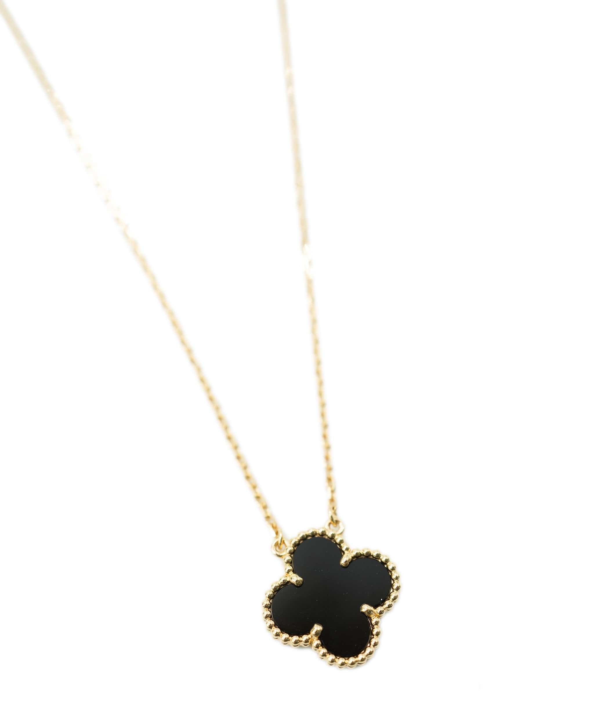 Van Cleef & Arpels Van Cleef & Arpels Vintage Alhambra Onyx Yellow Gold Pendant Necklace ASL10533