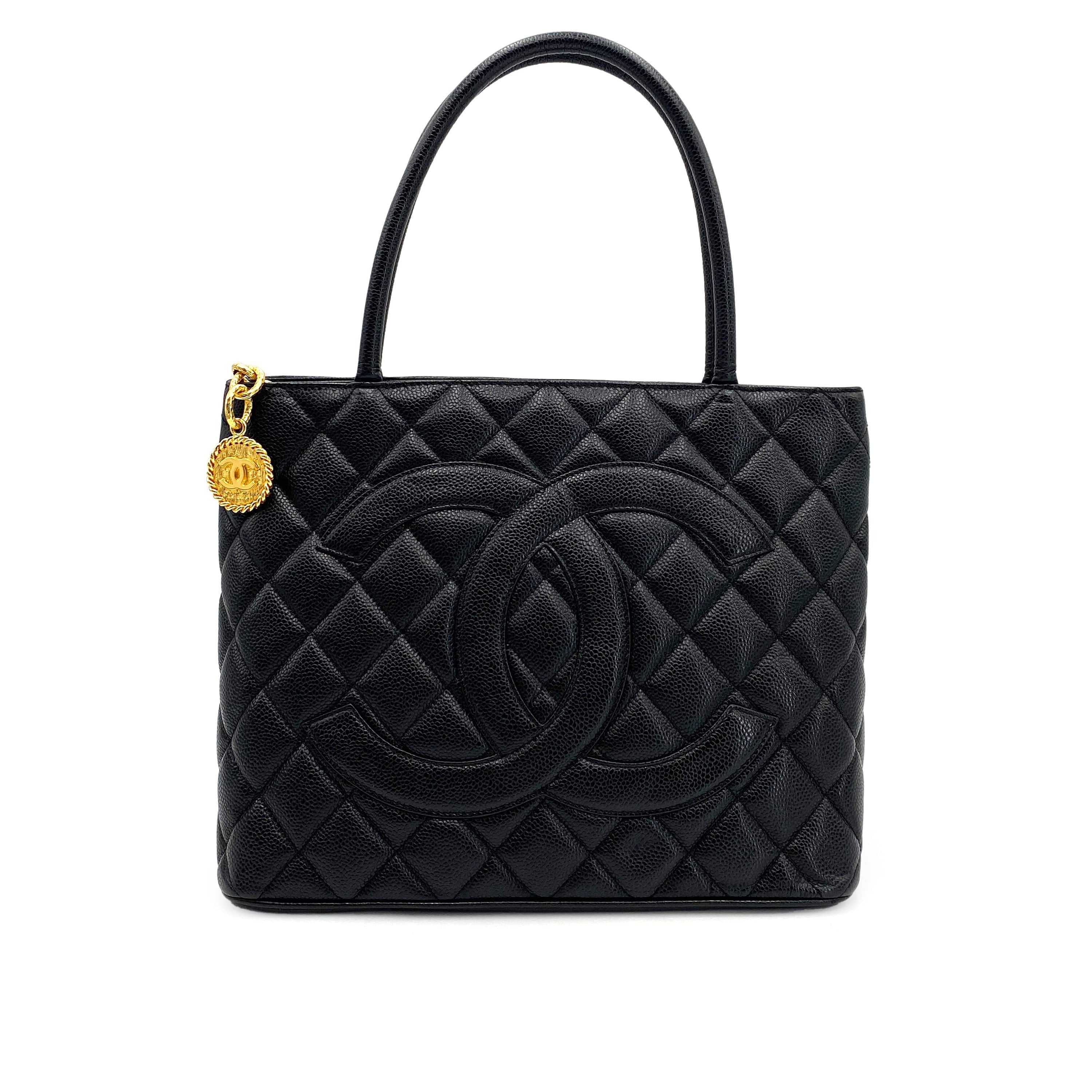 VINTAGE LOVER PURPOSE CHANEL VINTAGE MEDALLION TOTE BAG BLACK CAVIAR SKIN 90244691