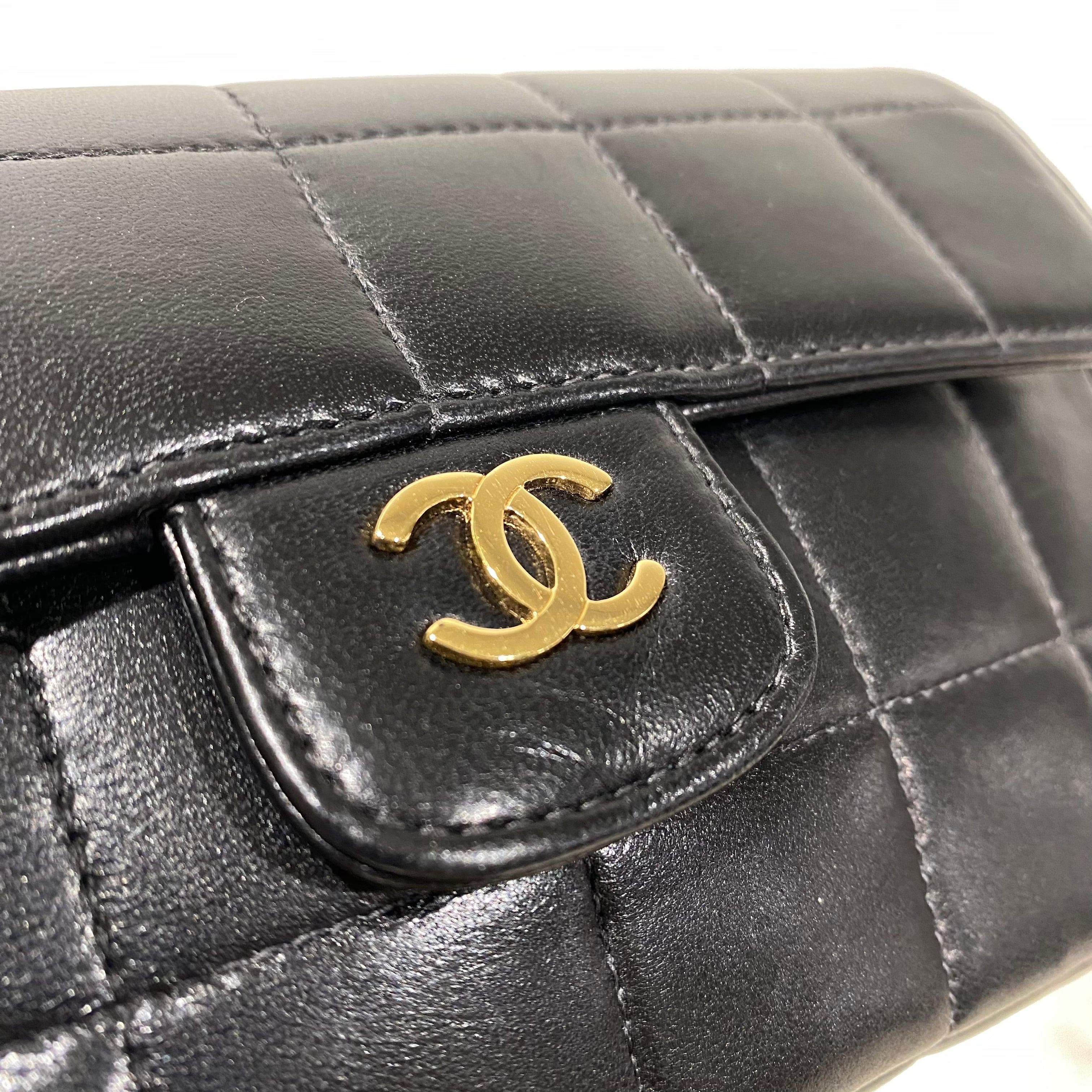 VINTAGE LOVER PURPOSE CHANEL VINTAGE MINI CHOCOLATE BAR BLACK LAMB SKIN 90197092