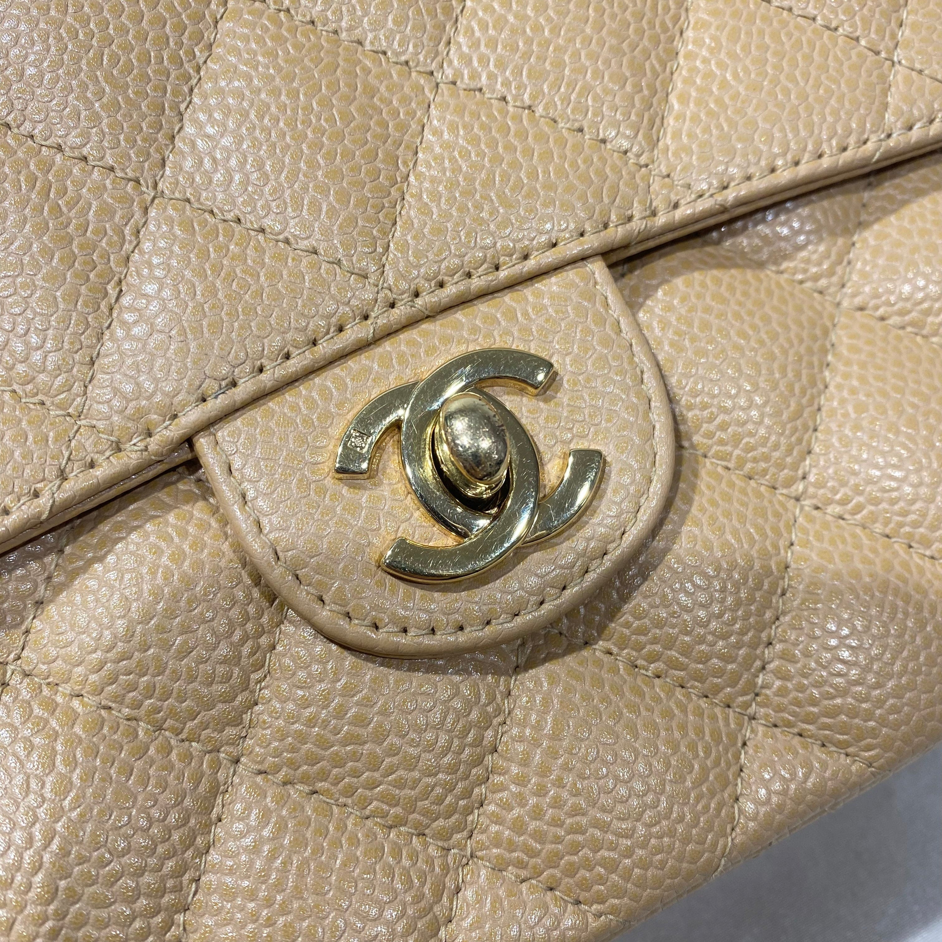 VINTAGE LOVER PURPOSE CHANEL VINTAGE MINI SQUARE 17 BEIGE CAVIAR SKIN 90210992