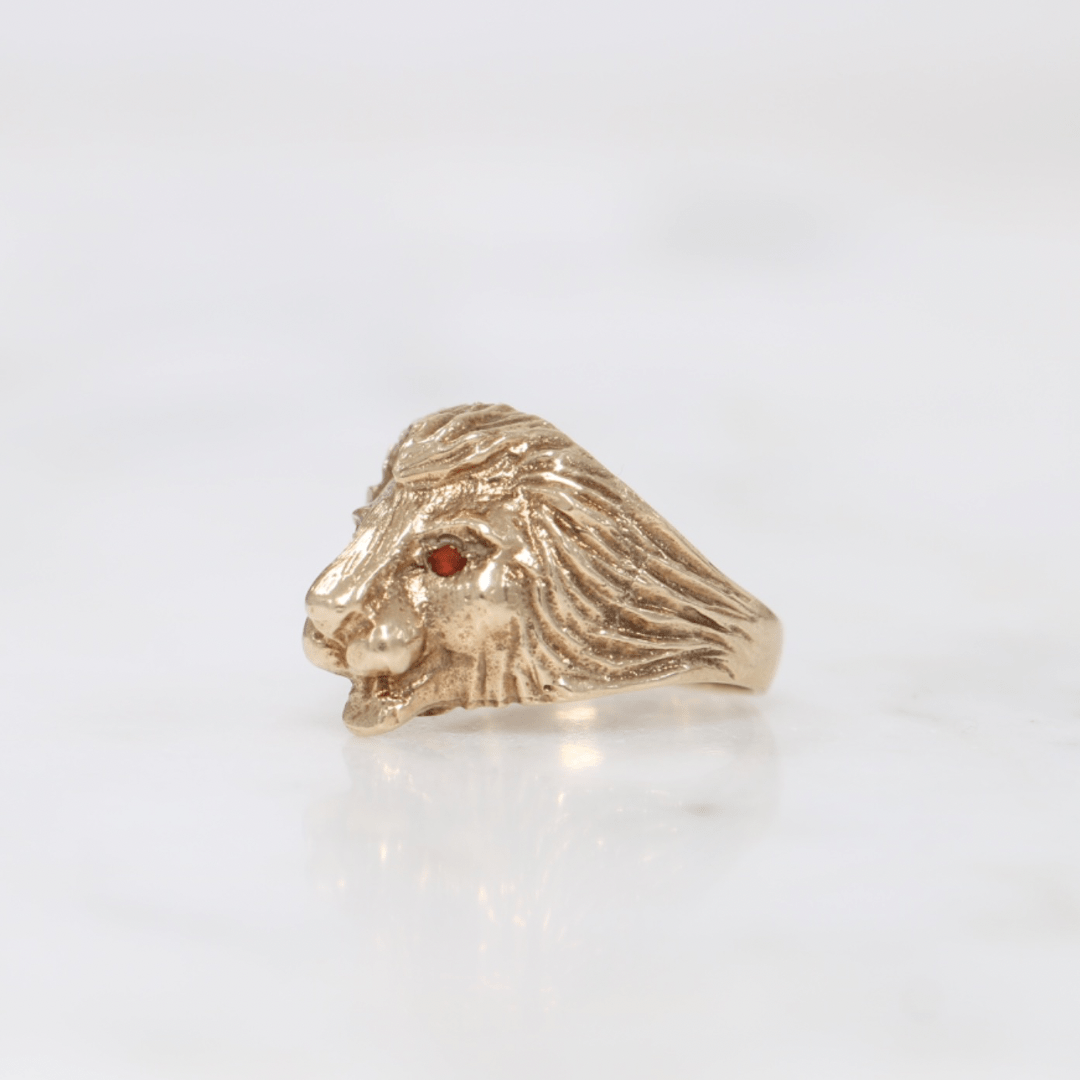 WillowFineJewellery 9ct Gold Lion Ring