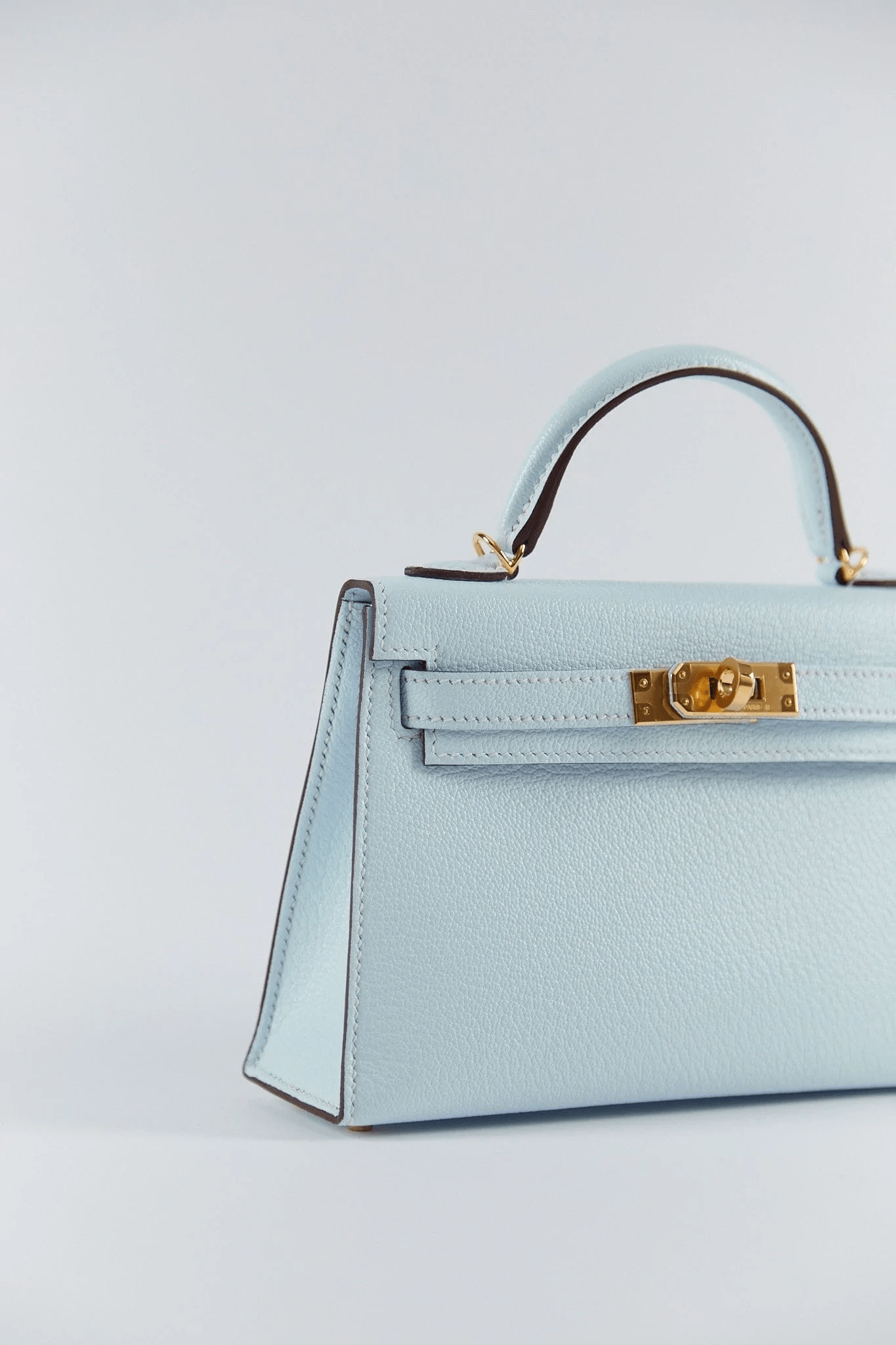 www.LuxuryVault.London HERMÈS MINI KELLY II 20CM BLUE BRUME Chèvre Leather with Gold Hardware