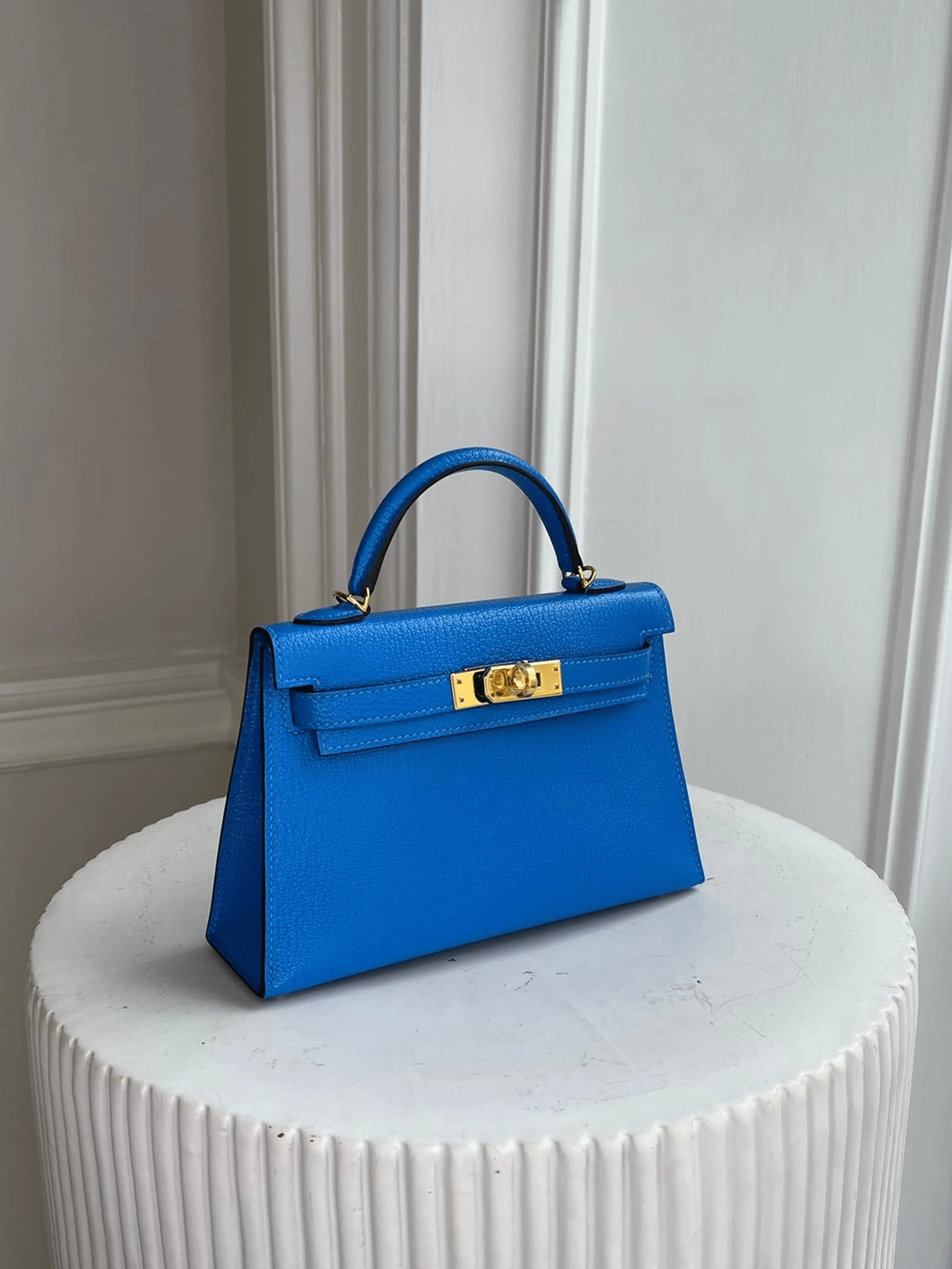 www.LuxuryVault.London HERMÈS MINI KELLY II 20CM BLUE HYDRA Chèvre Leather with Gold Hardware