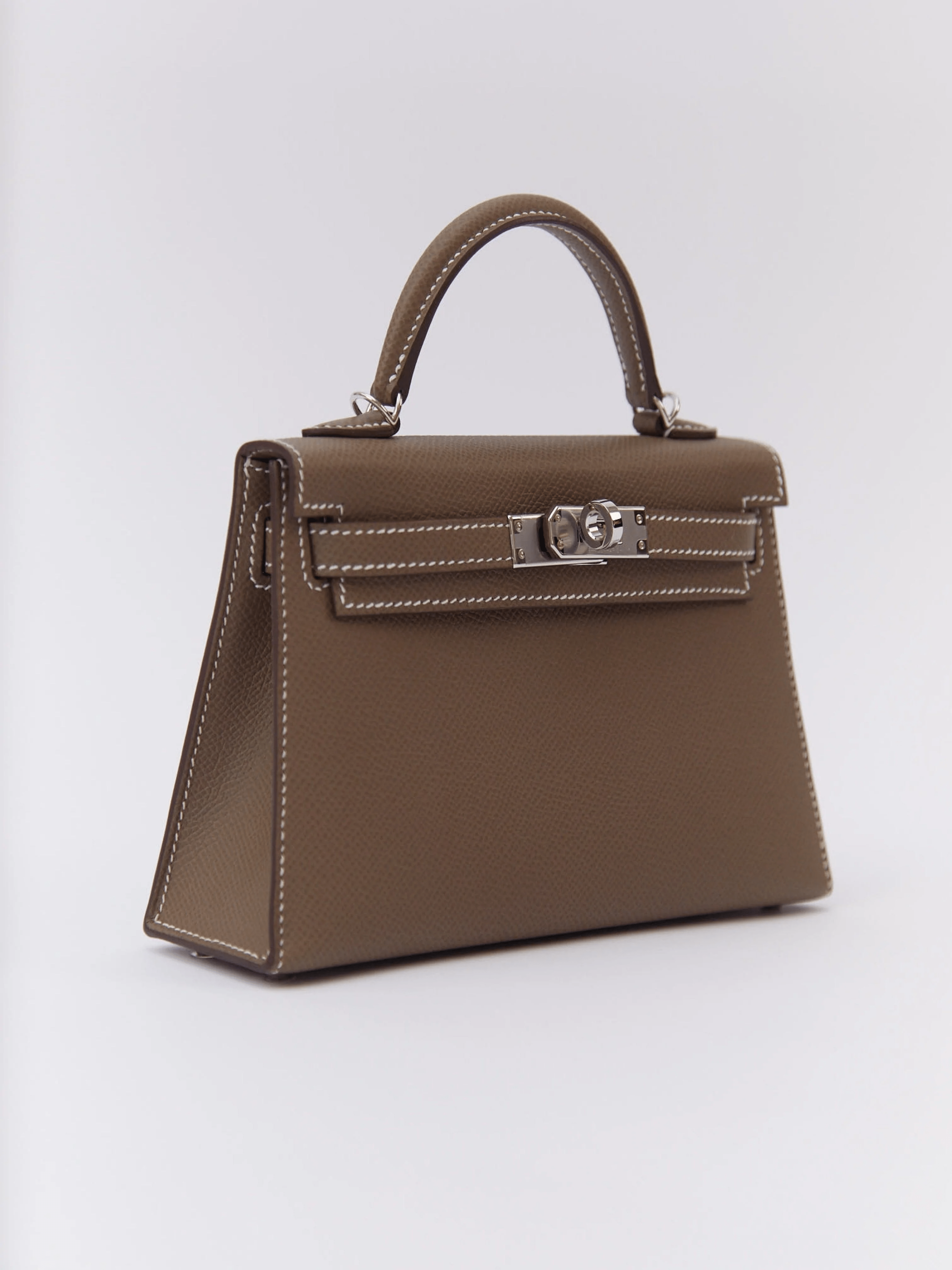 www.LuxuryVault.London HERMÈS MINI KELLY II 20CM ETOUPE Epsom Leather with Palladium Hardware