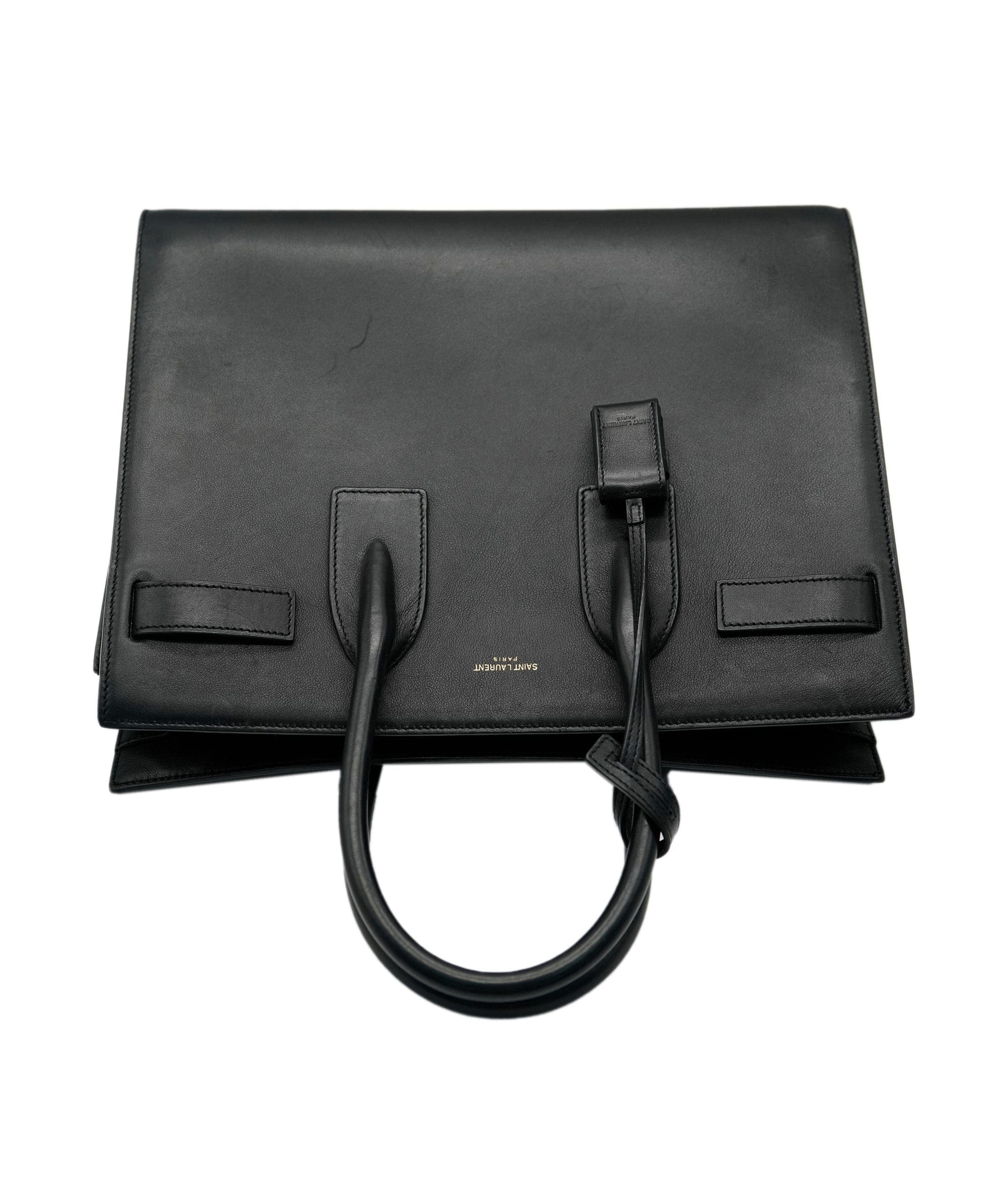 Yves Saint Laurent Saint Laurent Black Leather Small Sac de Jour ASC2084