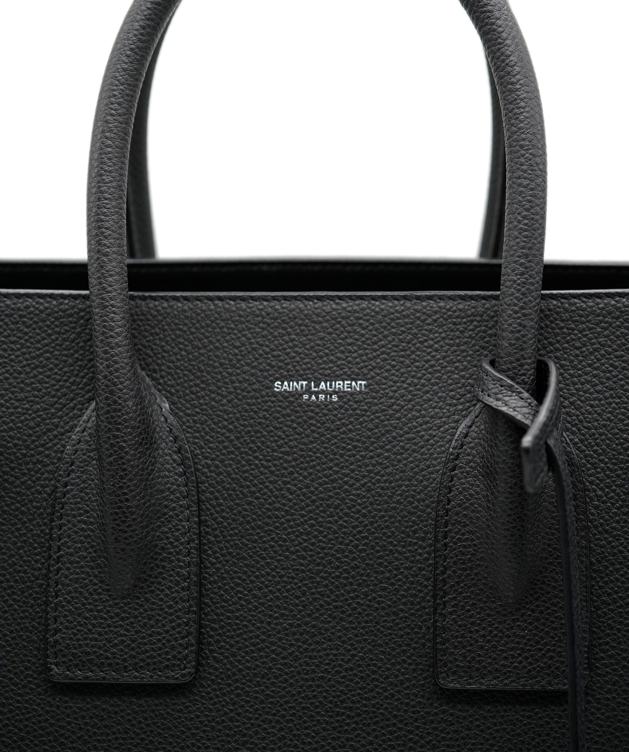 Yves Saint Laurent Saint Laurent Sac De Jour Large ALC0823