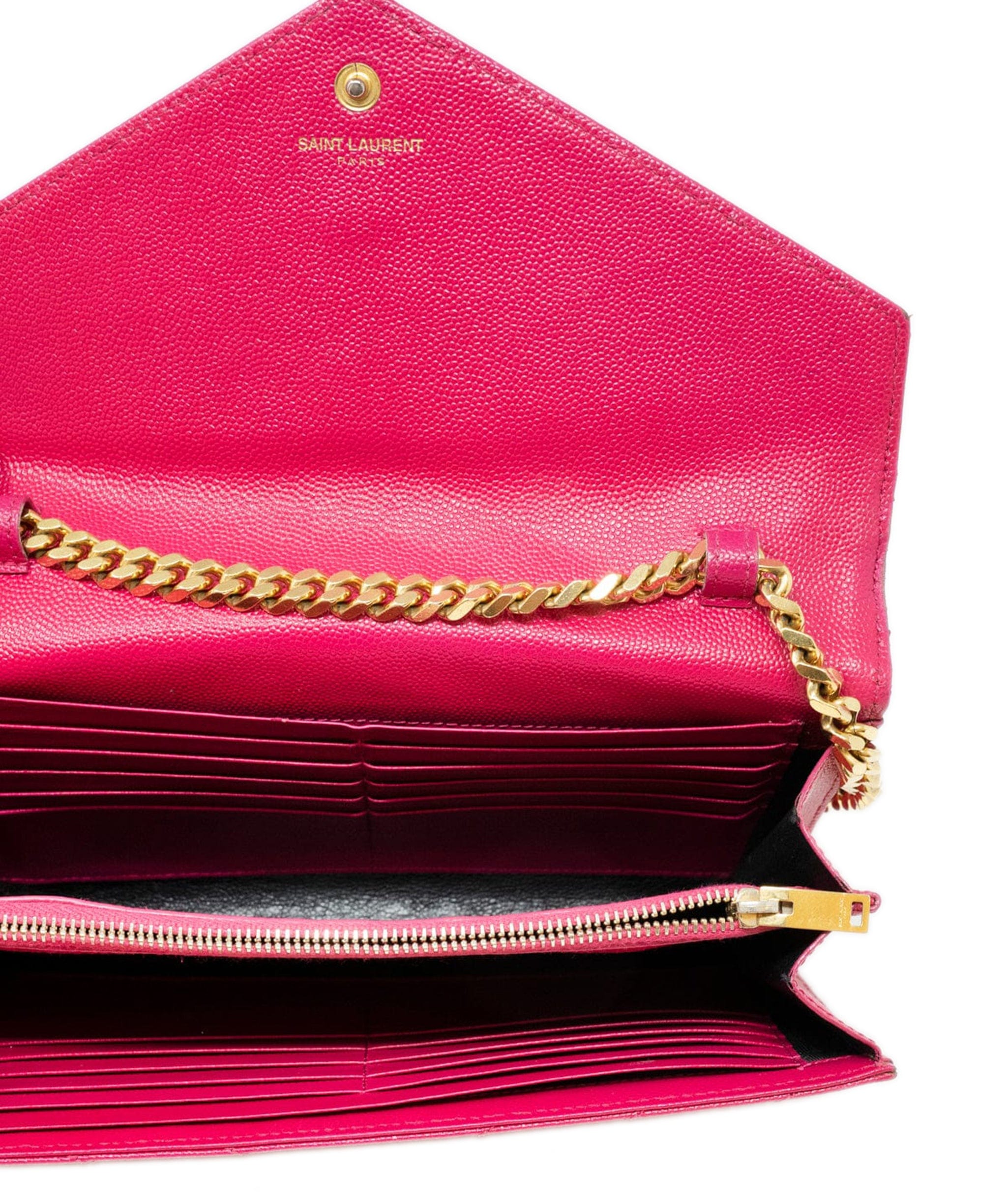 Yves Saint Laurent Yves Saint Laurent Envelope Chain Fuchsia WOC style bag - AWL2667