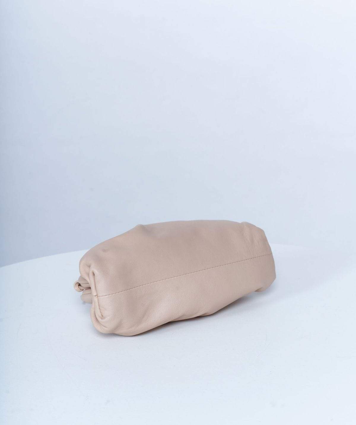 Bottega Bottega Veneta beige pouch