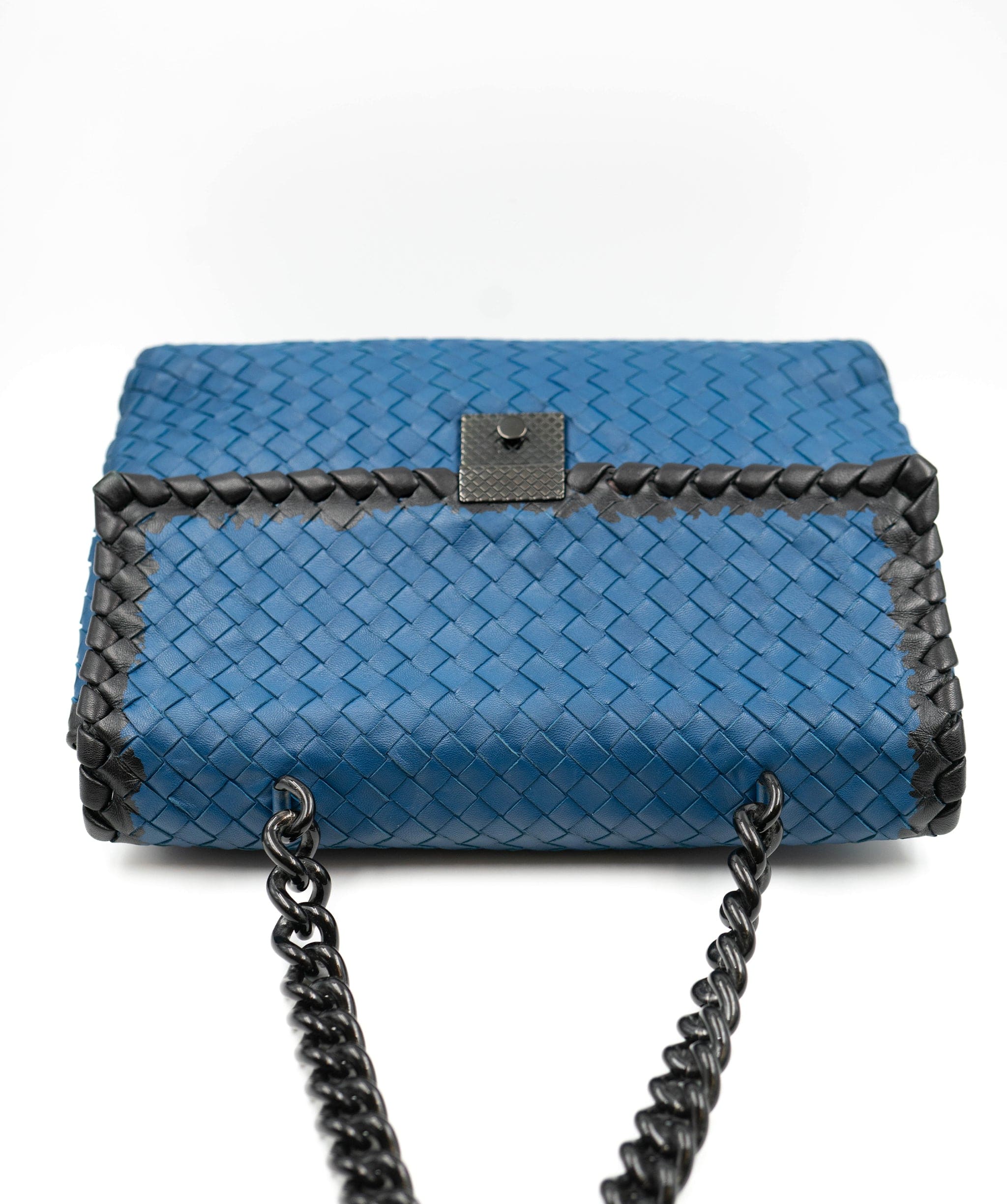 Bottega Bottega Veneta Blue Olympia Hand Bag - AWC1513