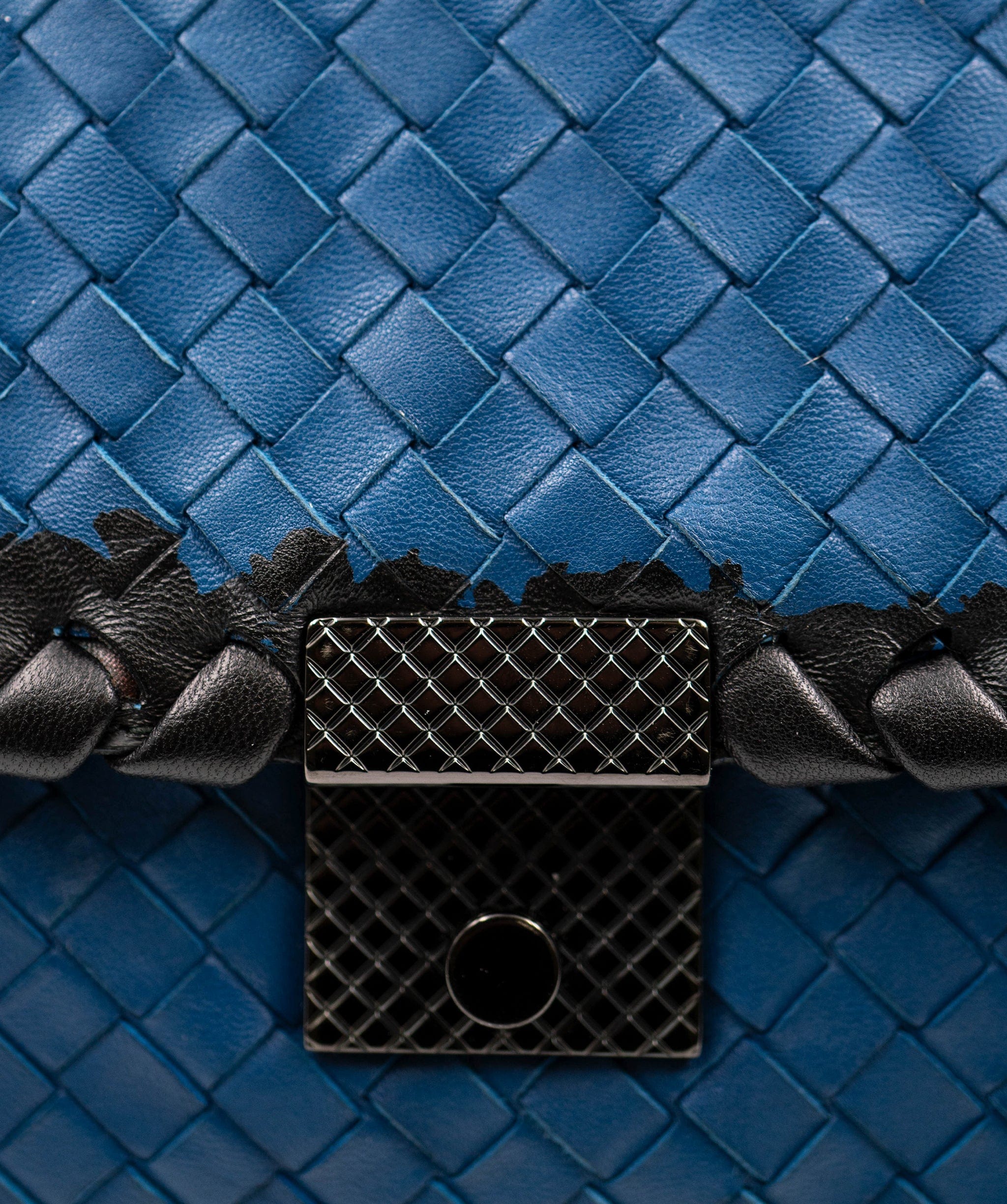 Bottega Bottega Veneta Blue Olympia Hand Bag - AWC1513