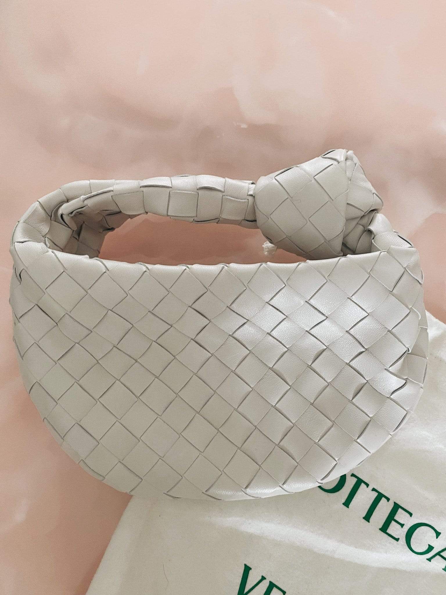 Bottega Bottega Venetta Jodie bag white