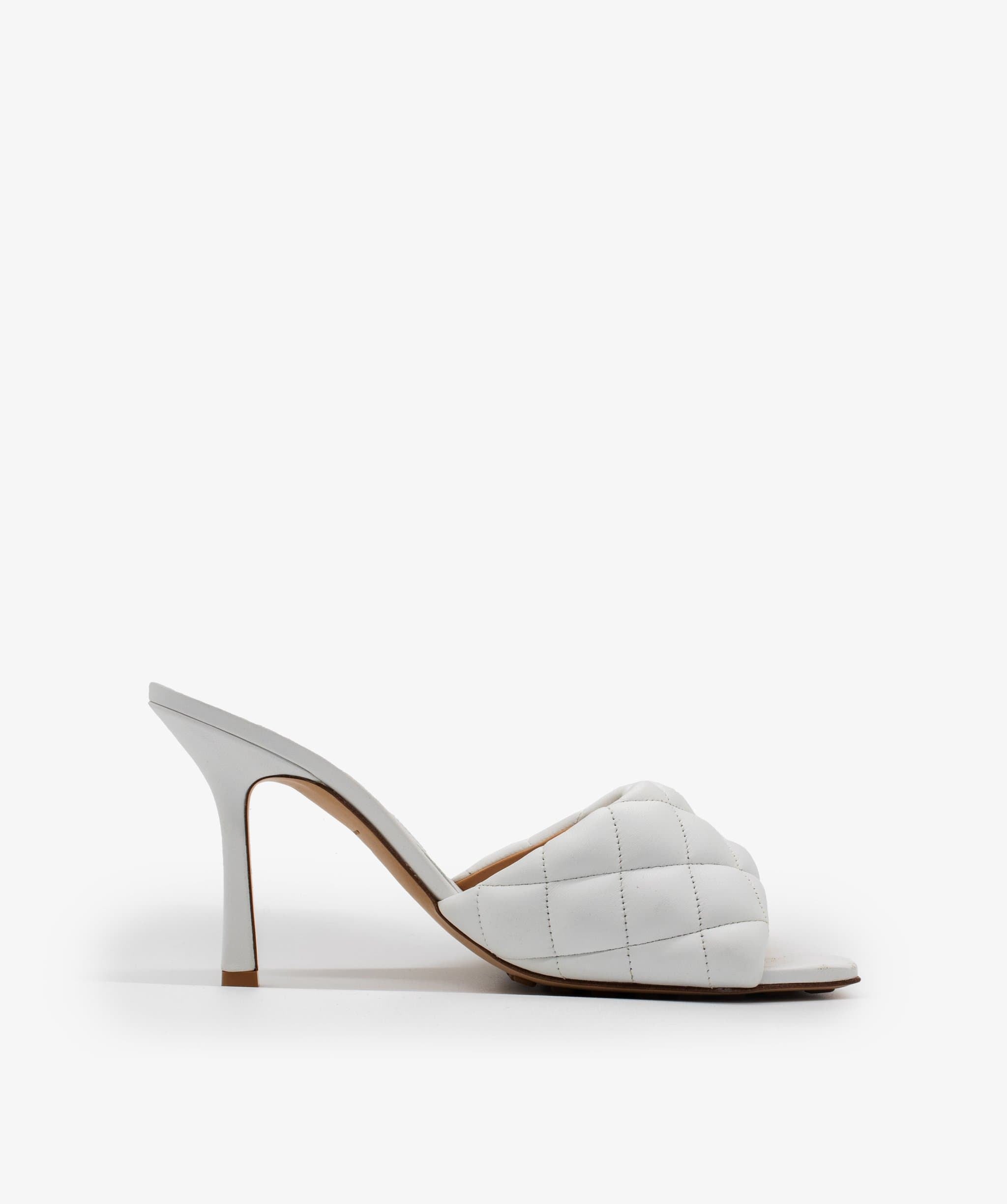 Bottega Bottega Veneta Lido Padded White Slides RJC1084