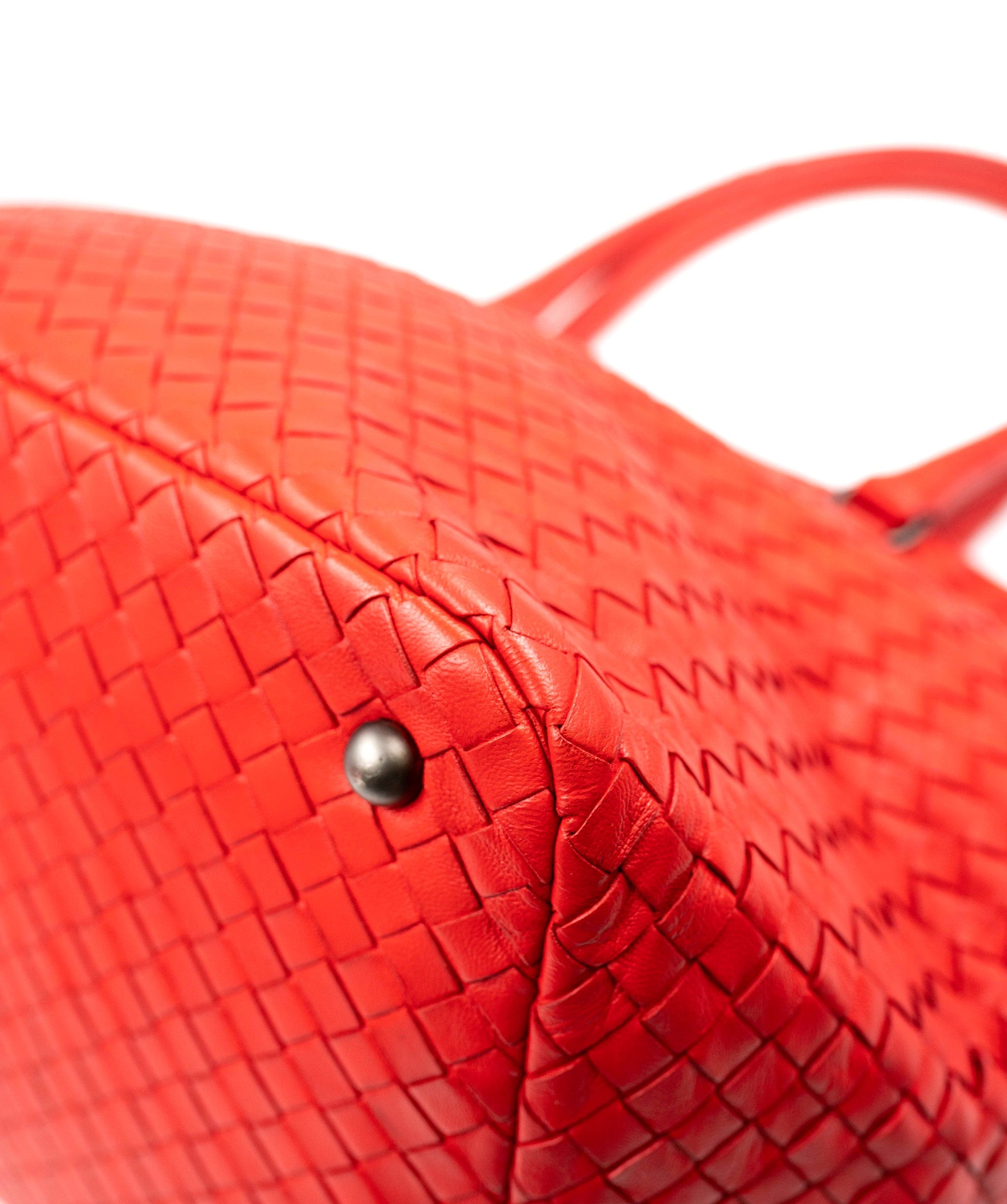 Bottega Bottega Veneta Red Shoulder bag  - AGL2195