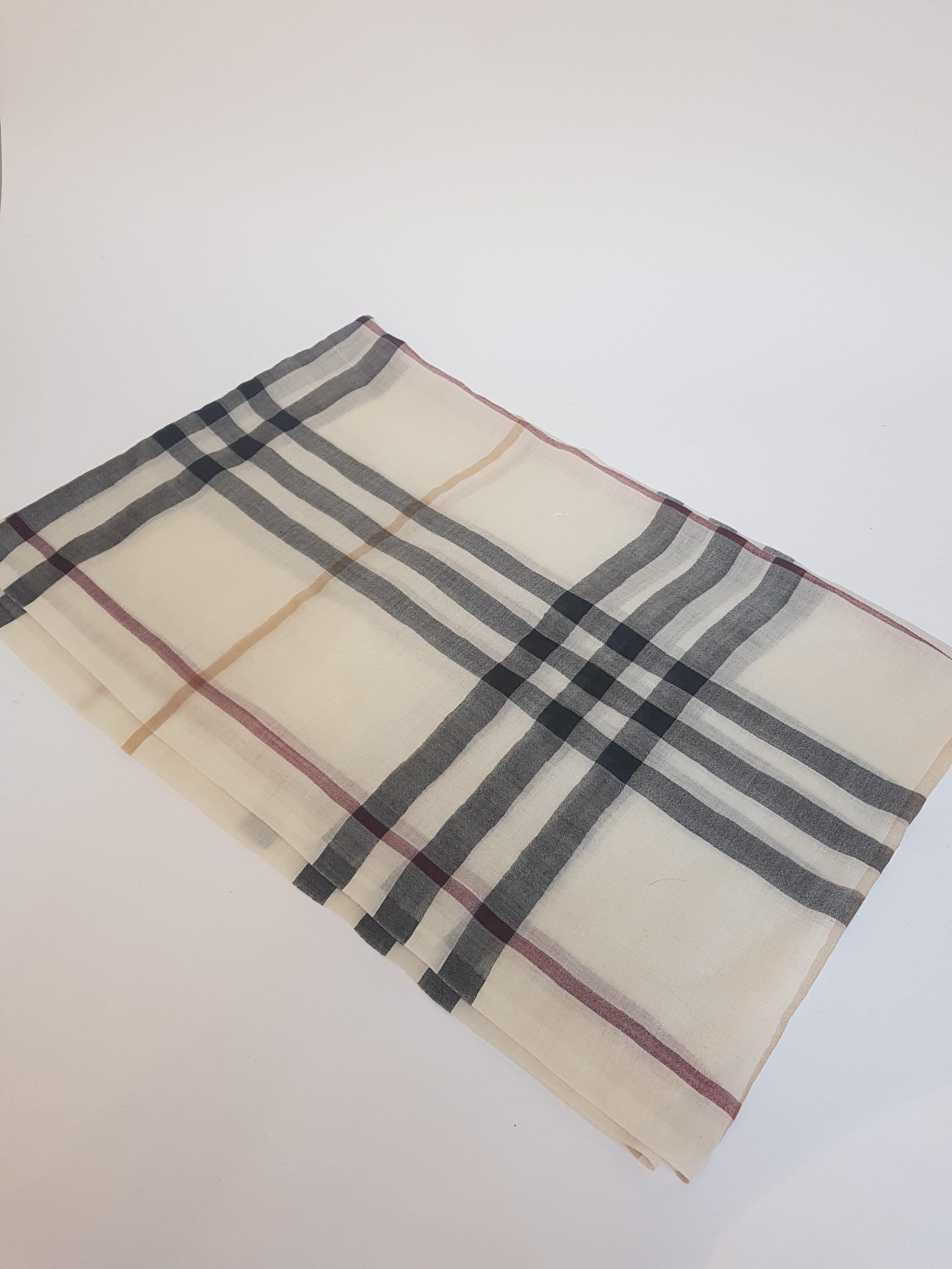 Burberry Burberry scarf