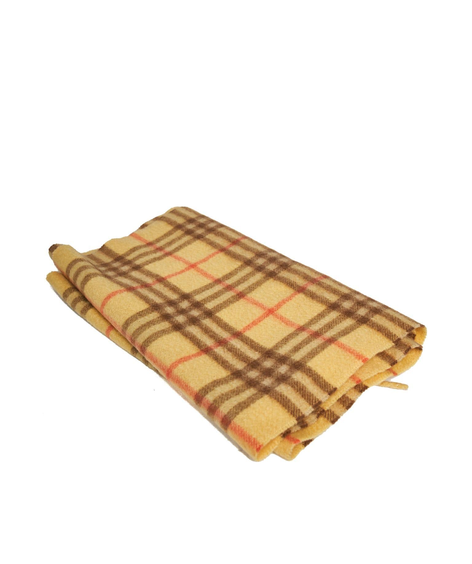 Burberry Burberry scarf MW2700