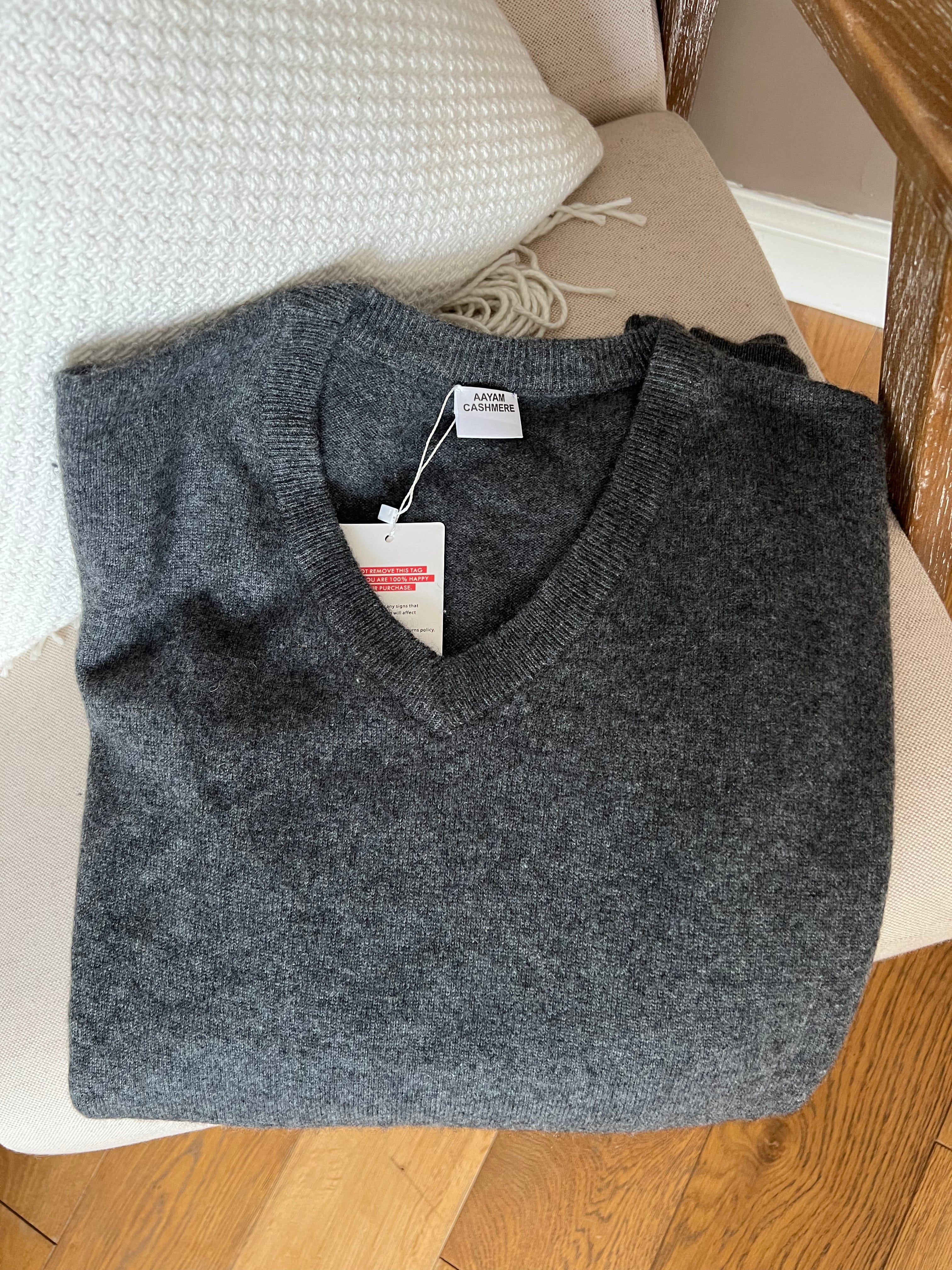 Cashmere Grey Cashmere V- Neck sweater - AWC1903