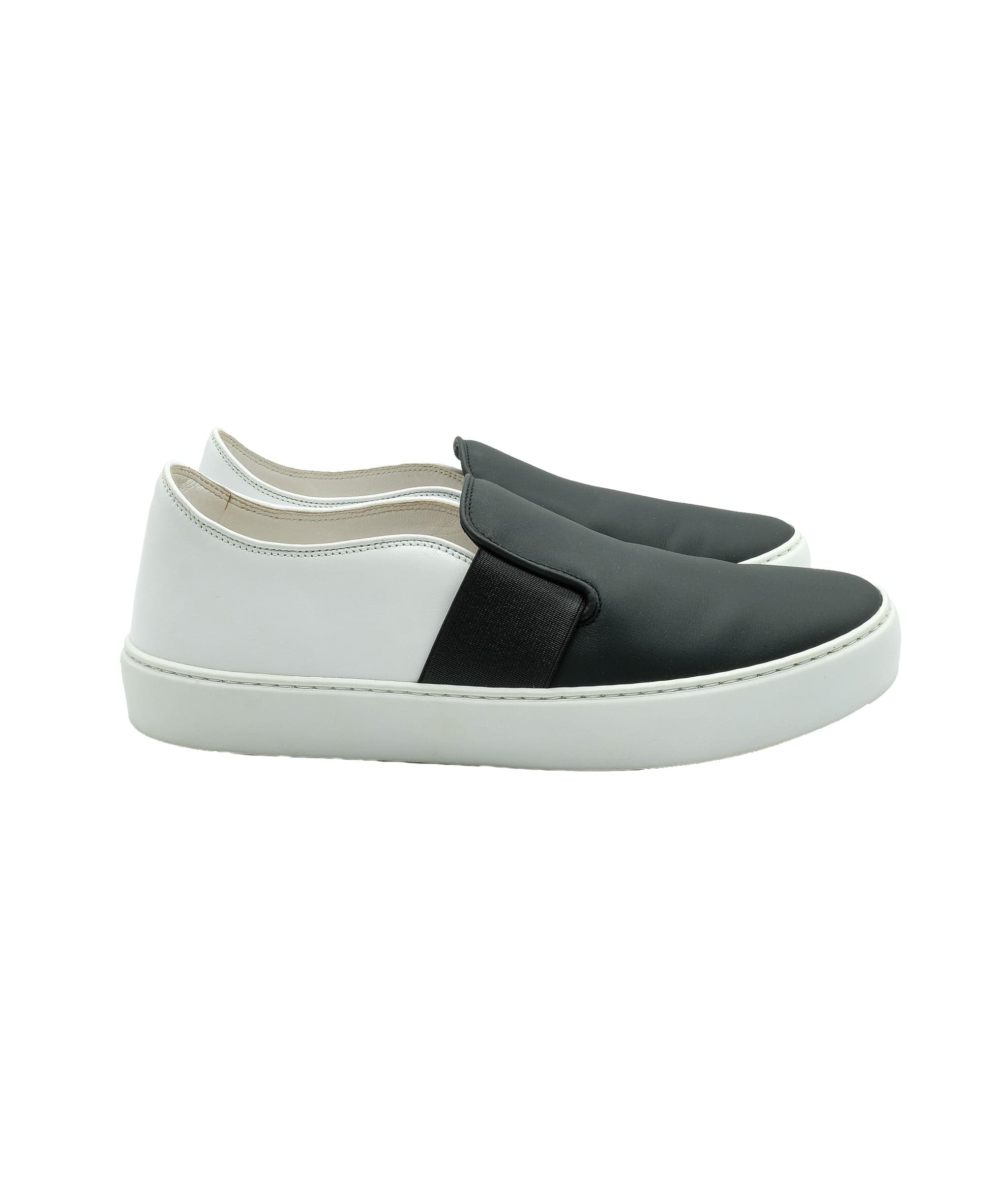 Chanel Chanel Black White Slip Ons 40EU