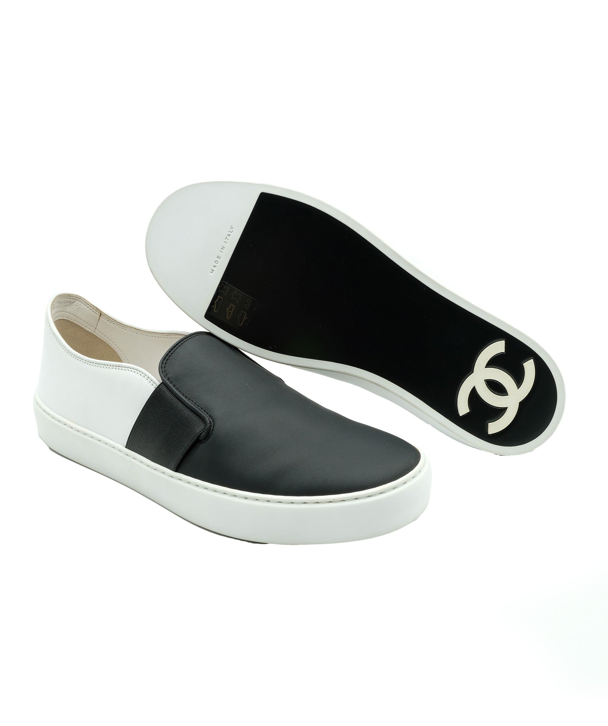 Chanel Chanel Black White Slip Ons 40EU