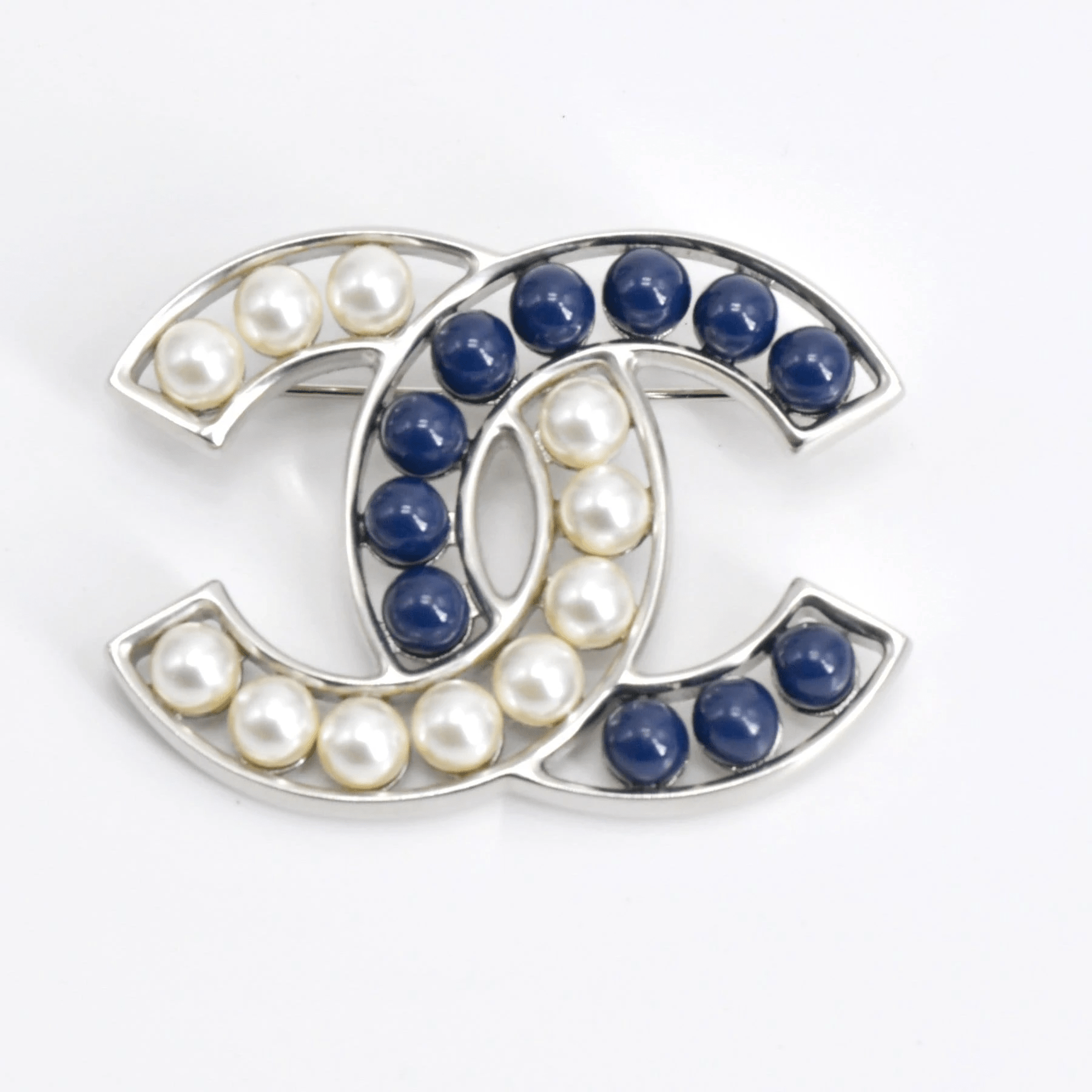 Chanel Chanel Pearl Brooch