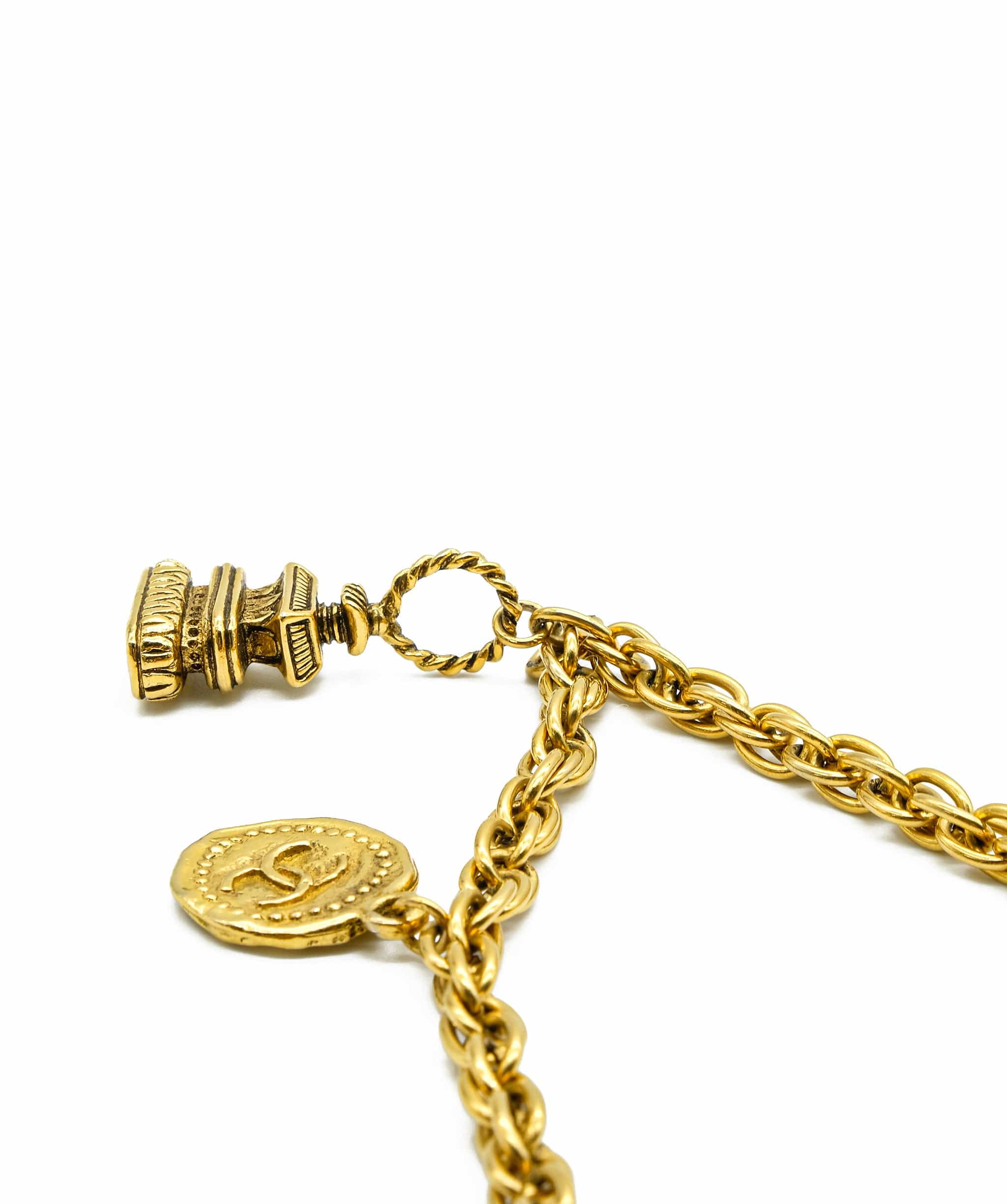 Chanel Chanel 9 gold medallions gold necklace ASL3860