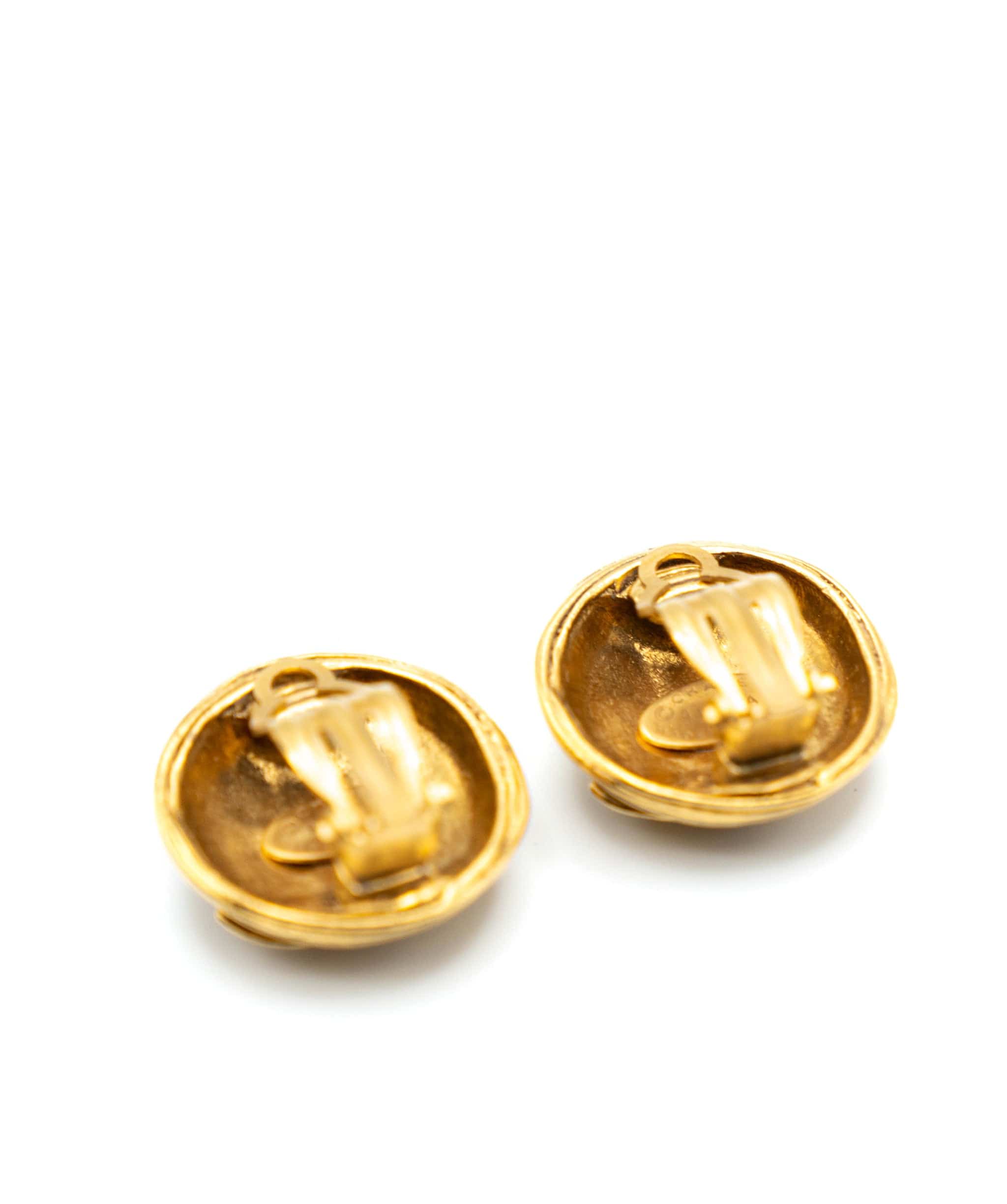 Chanel Chanel 94A Large CC Stud Earrings ASL3897