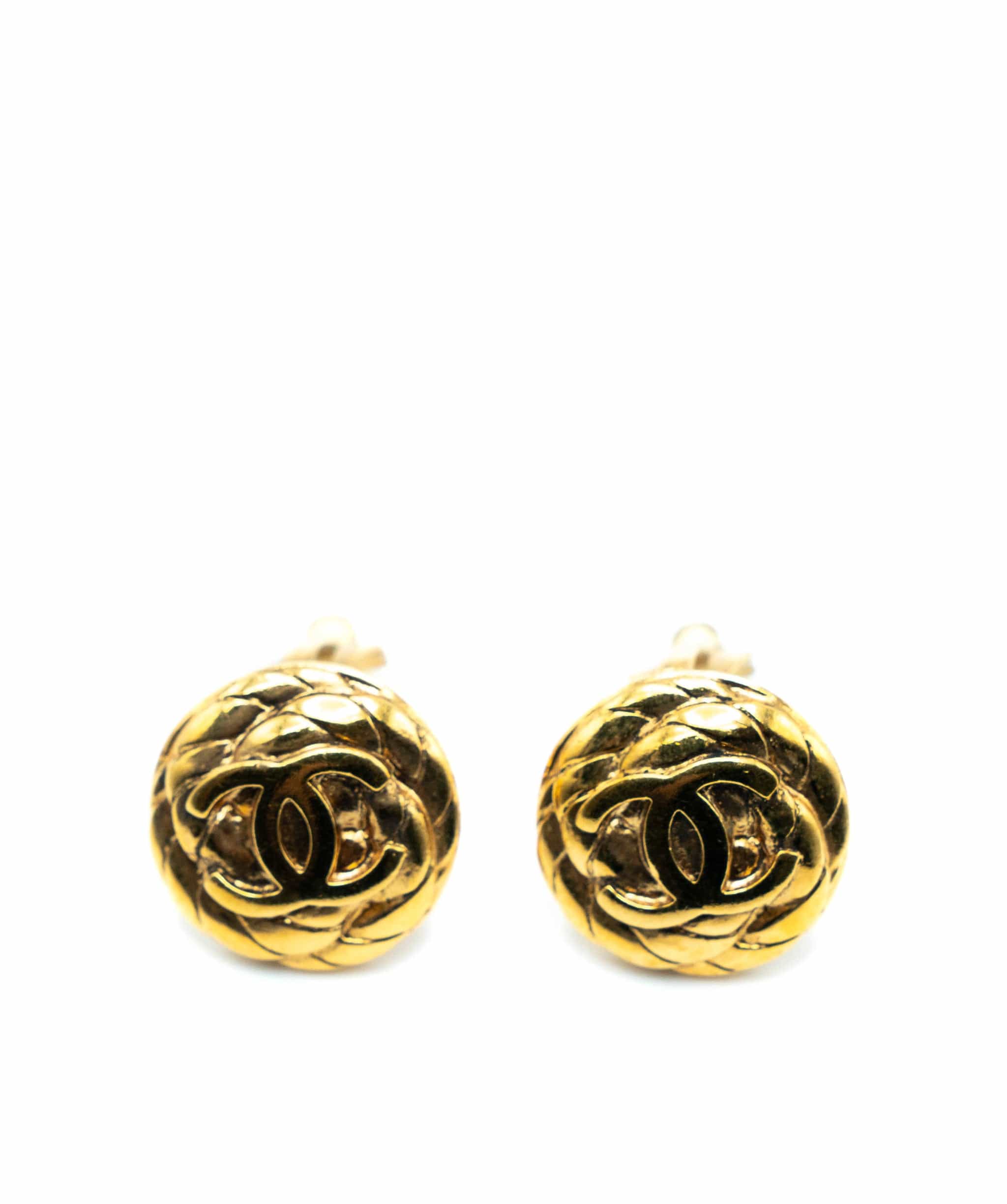 Chanel Chanel 96A CC Button Stud Earrings