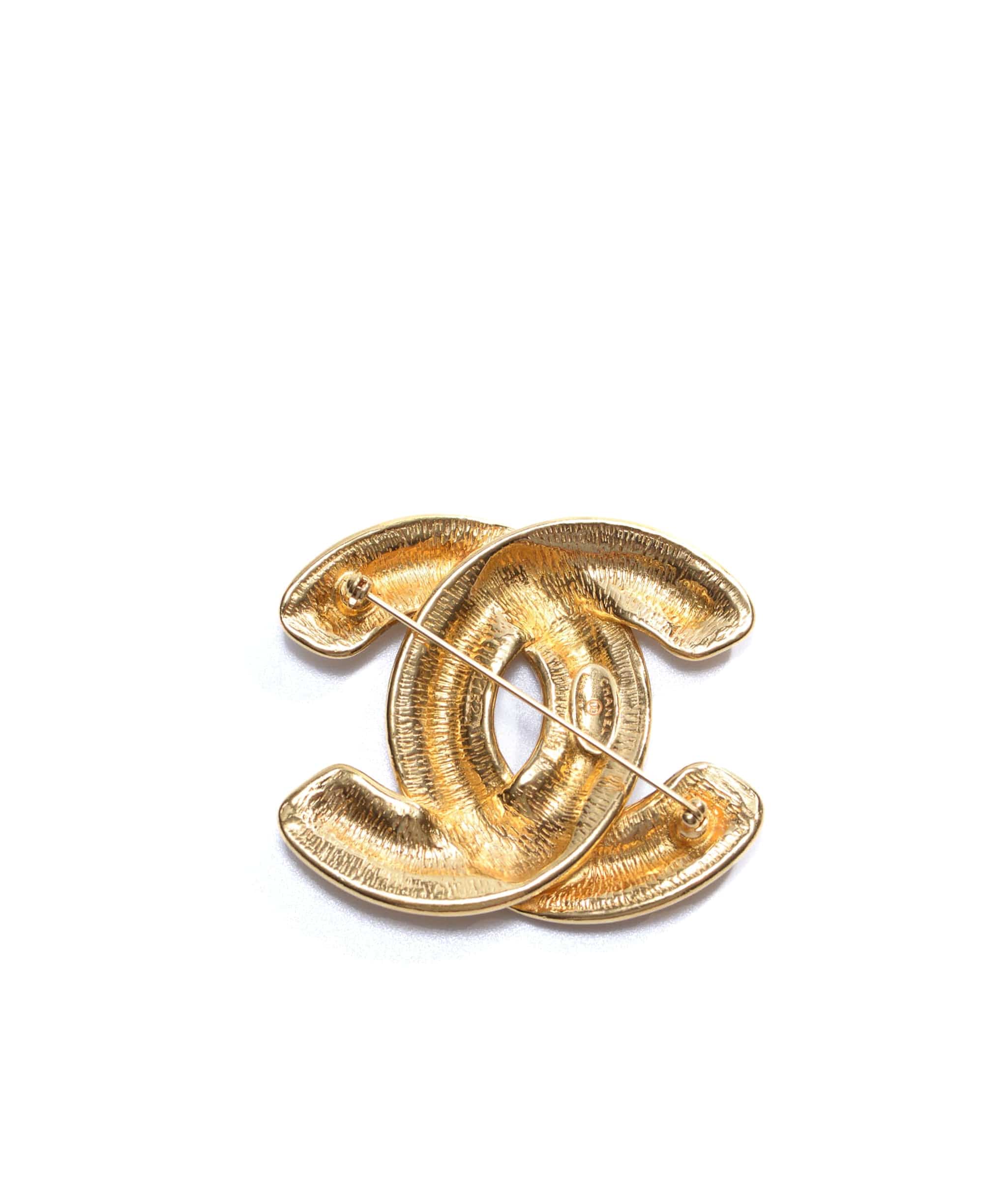 Chanel Chanel Big Quilted Matalasse CC Brooch - AWL3834