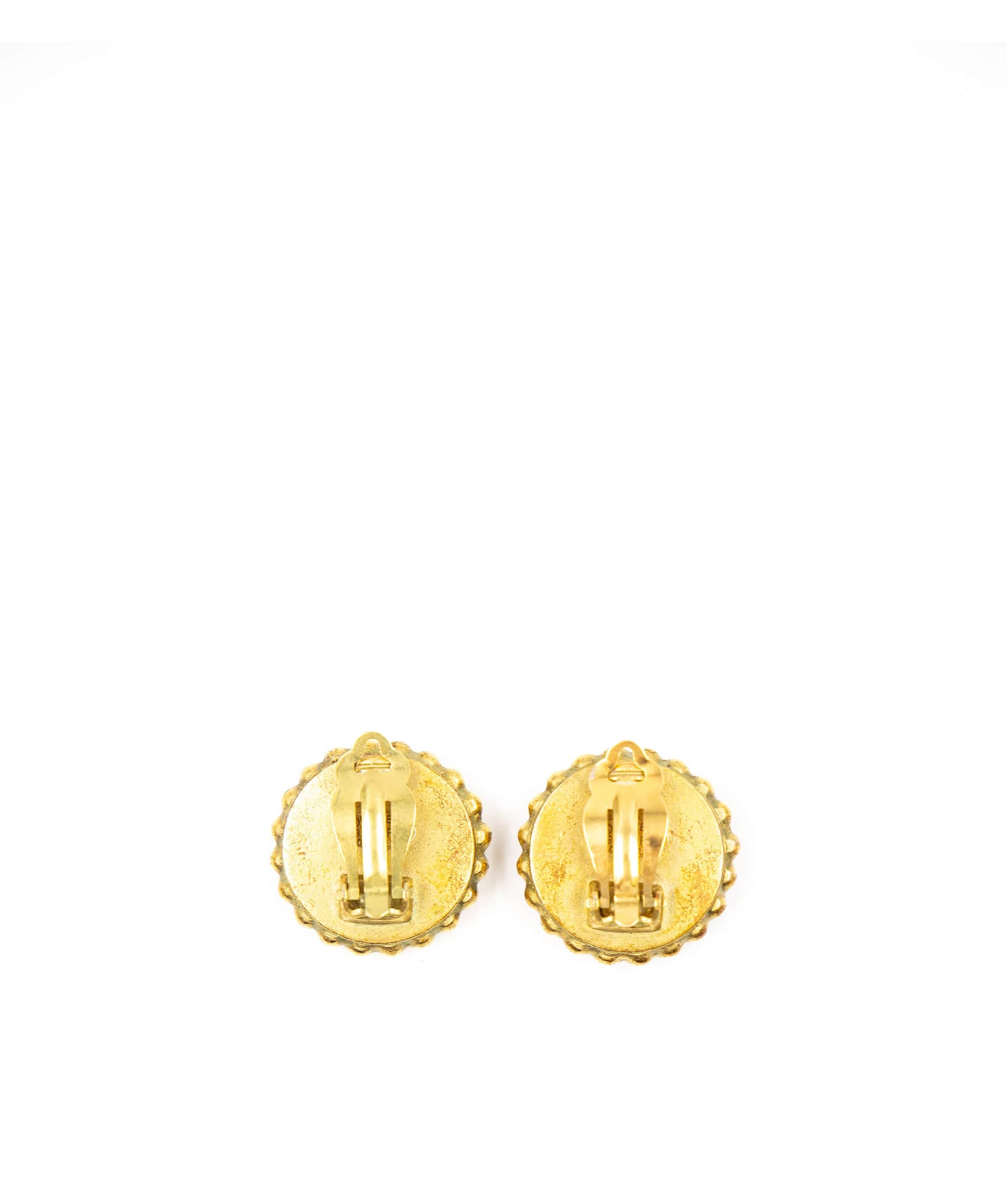 Chanel Chanel black button earrings ASL3149