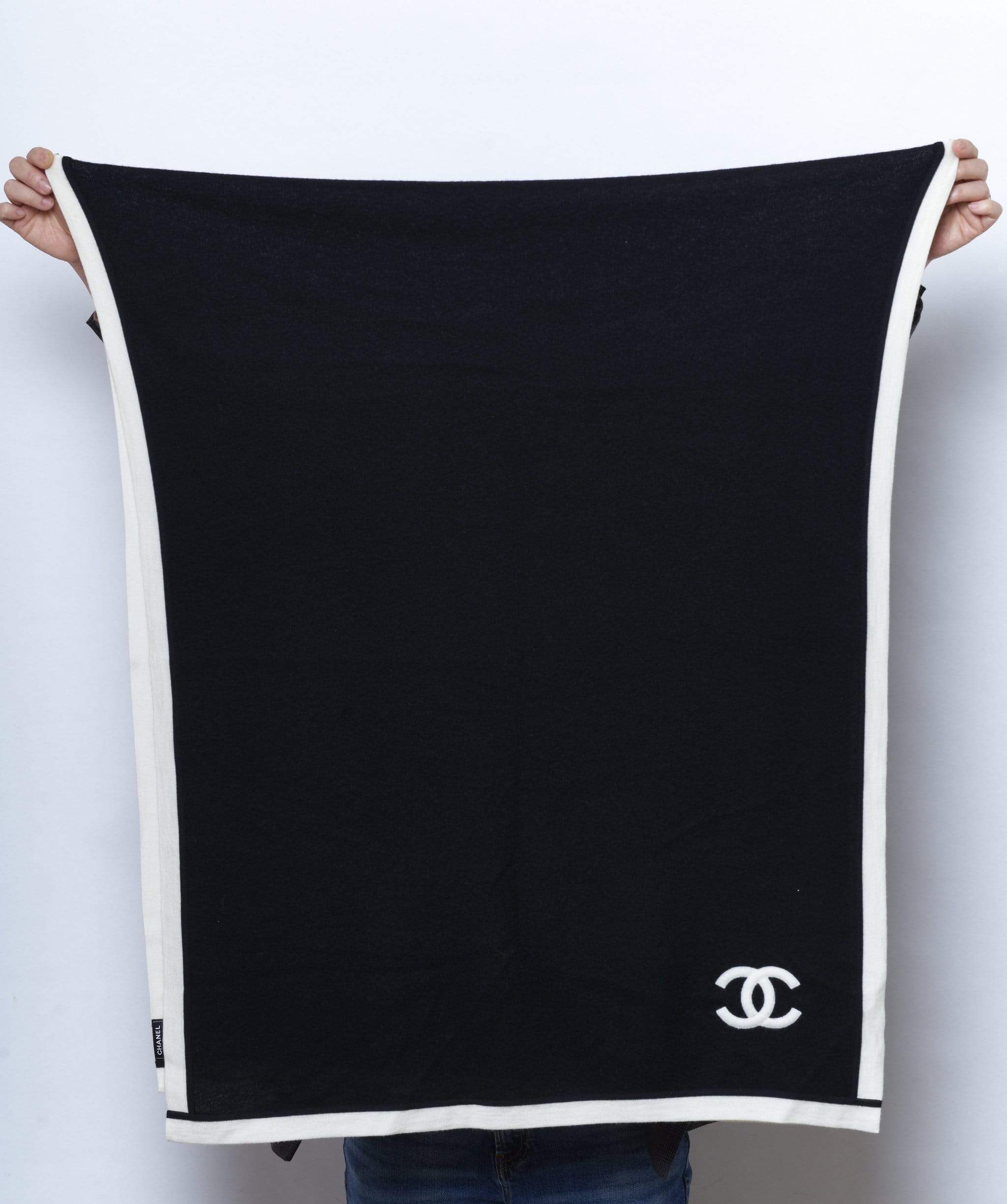 Chanel Chanel Black Cashmere Shawl with Cream Trimming