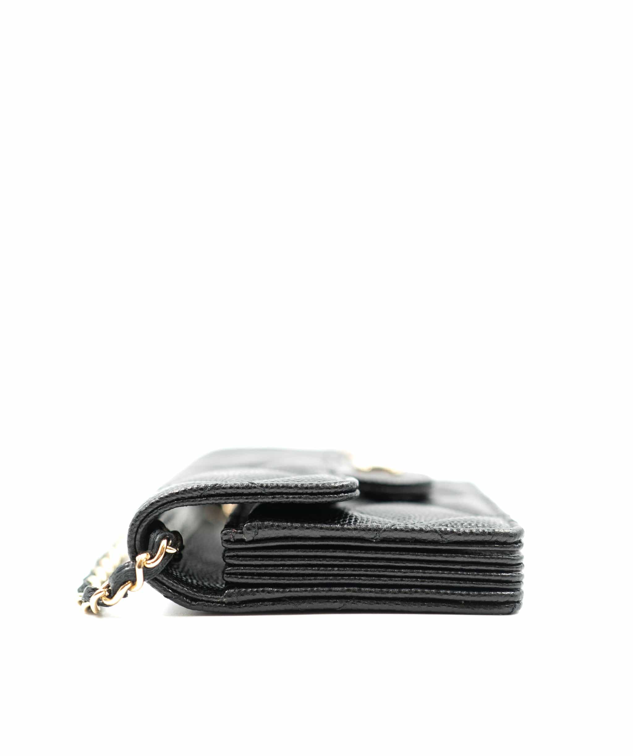 Chanel Chanel Black Caviar Card Holder On Chain  - AGL1292