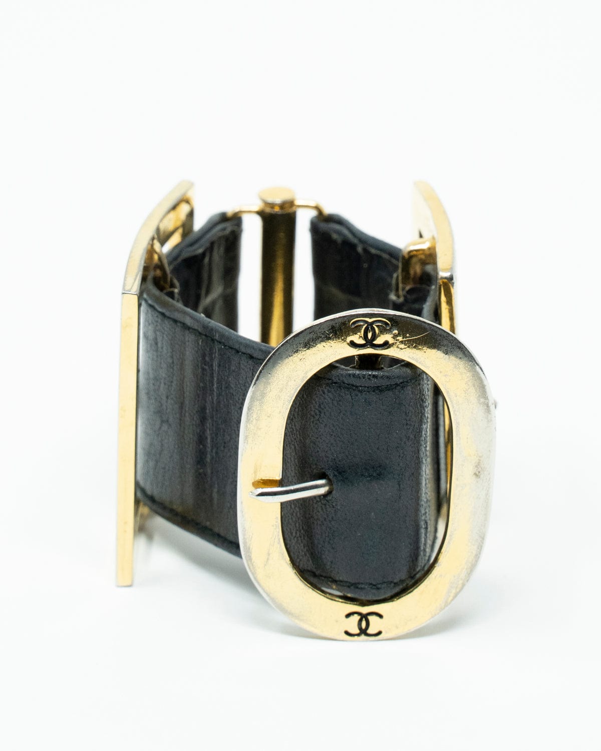 Chanel Chanel Black leather CUFF - AWL3415