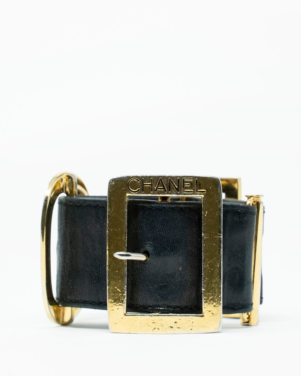 Chanel Chanel Black leather CUFF - AWL3415