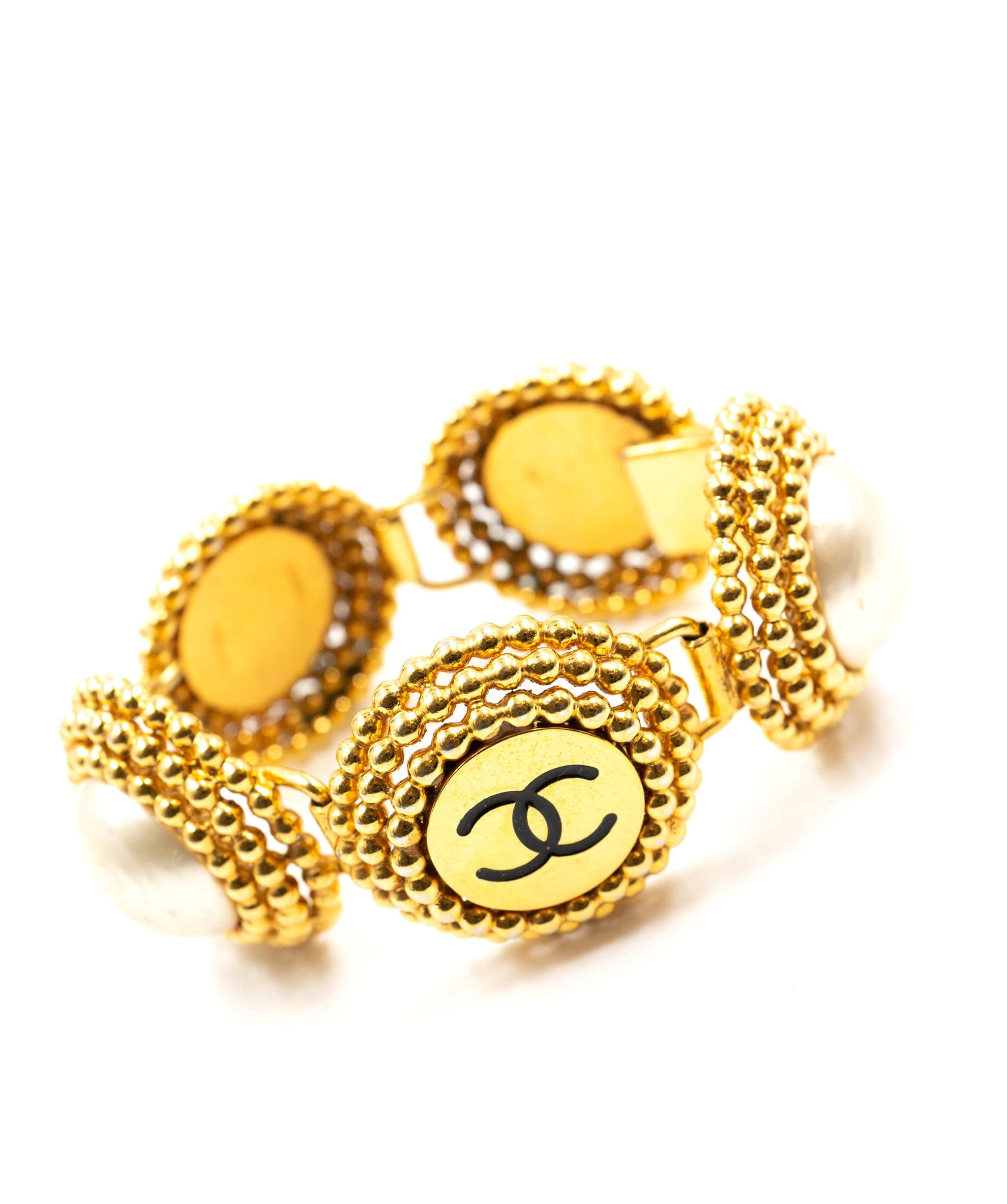 Chanel Chanel bracelet and earrings set - ASL3148